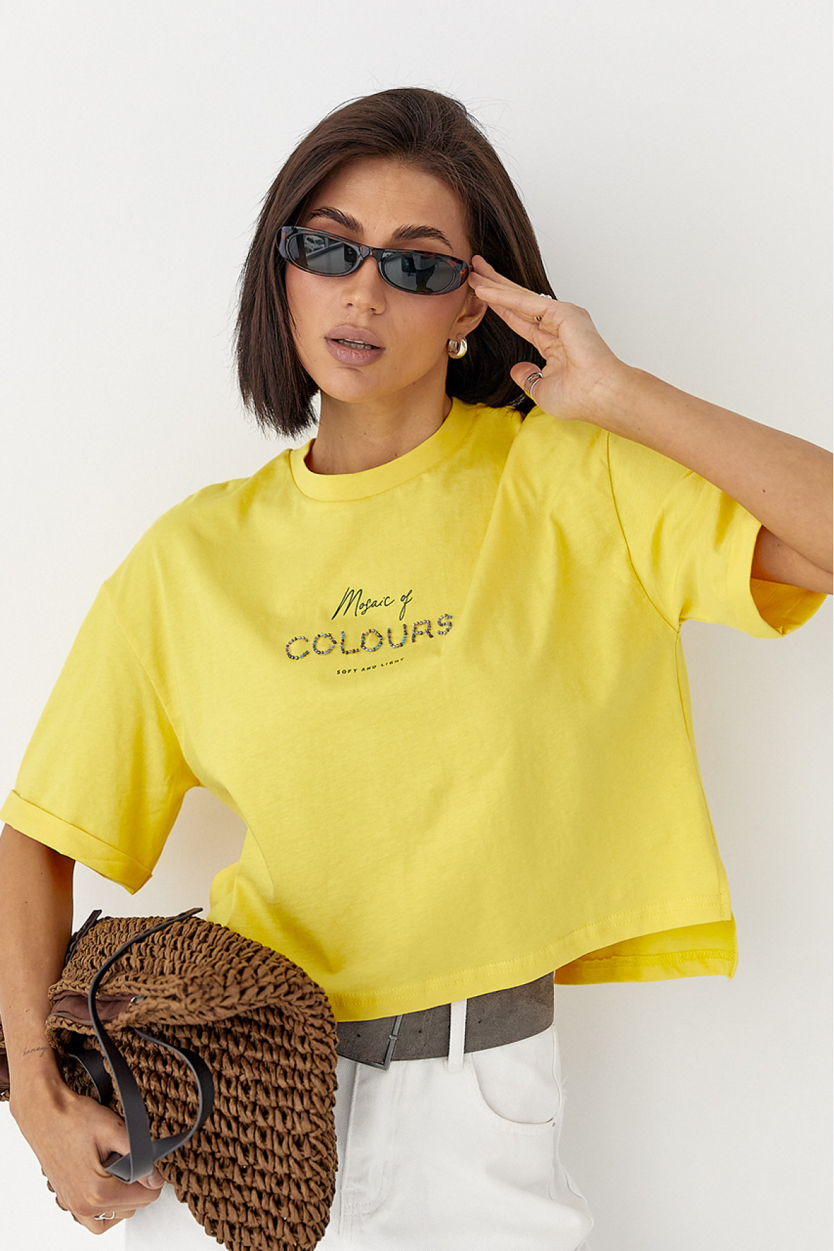 Футболка з надписом із бісеру  жовтий колір