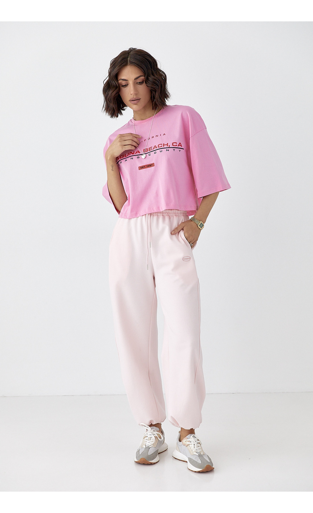 Укорочена футболка вільного крою  рожевий колір