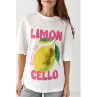 Футболка оверсайз із принтом лимона  білий колір