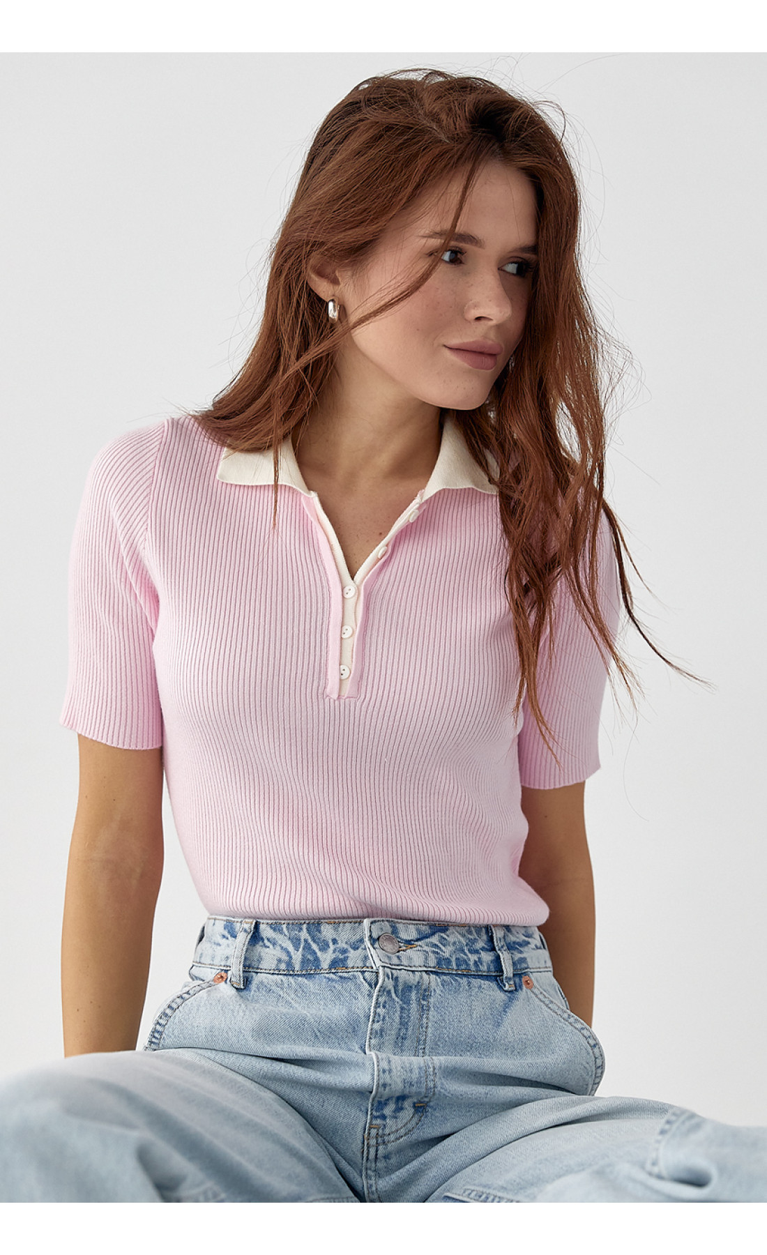 Поло в рубчик з контрастним комірцем  пудра колір