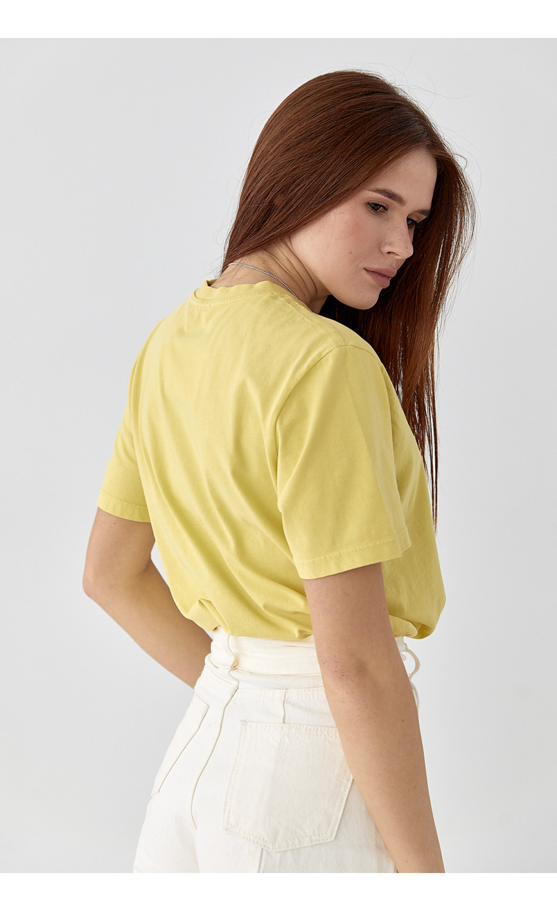 Трикотажна футболка з написами  лимонний колір