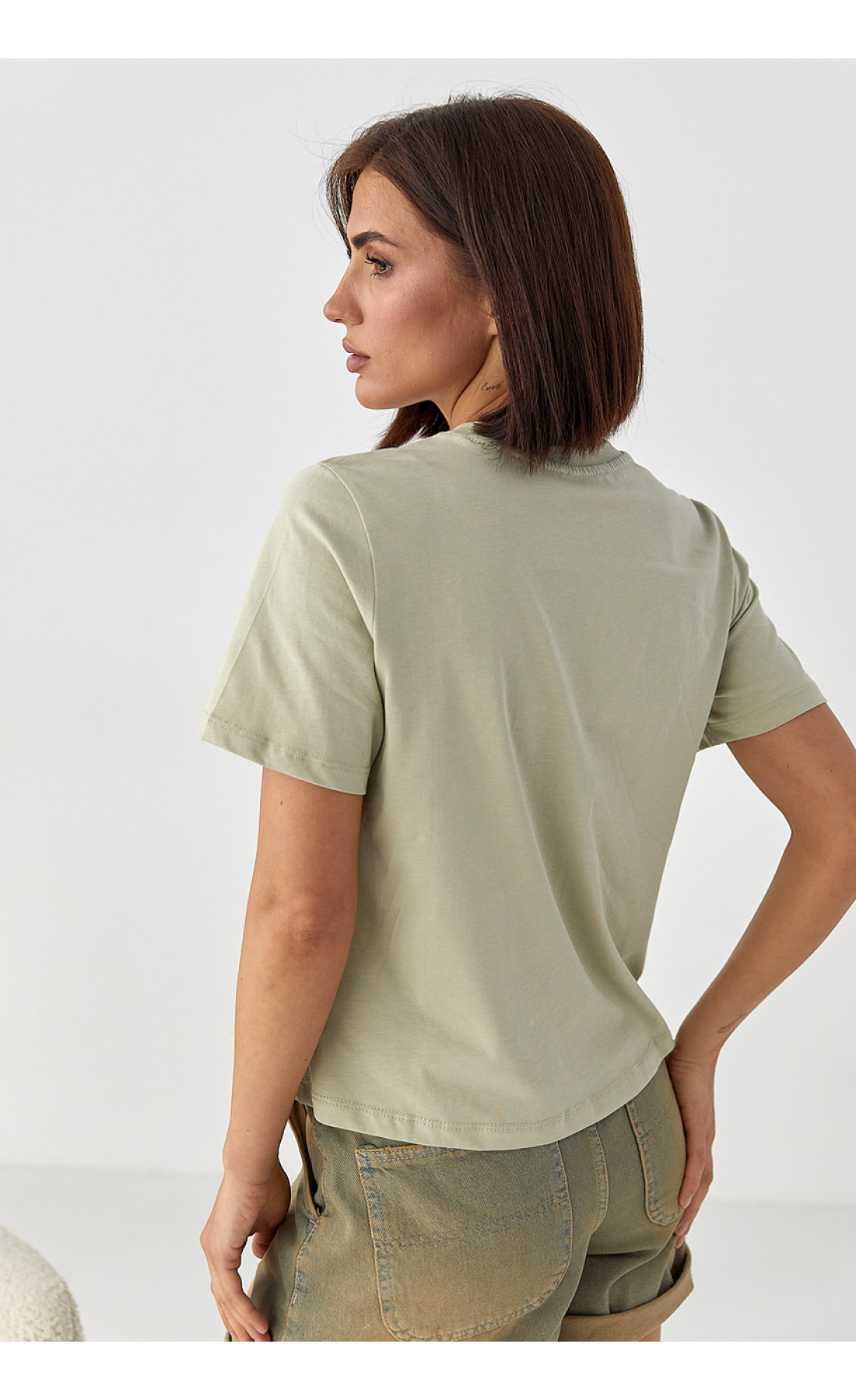 Футболка з об'ємним серцем  хакі колір