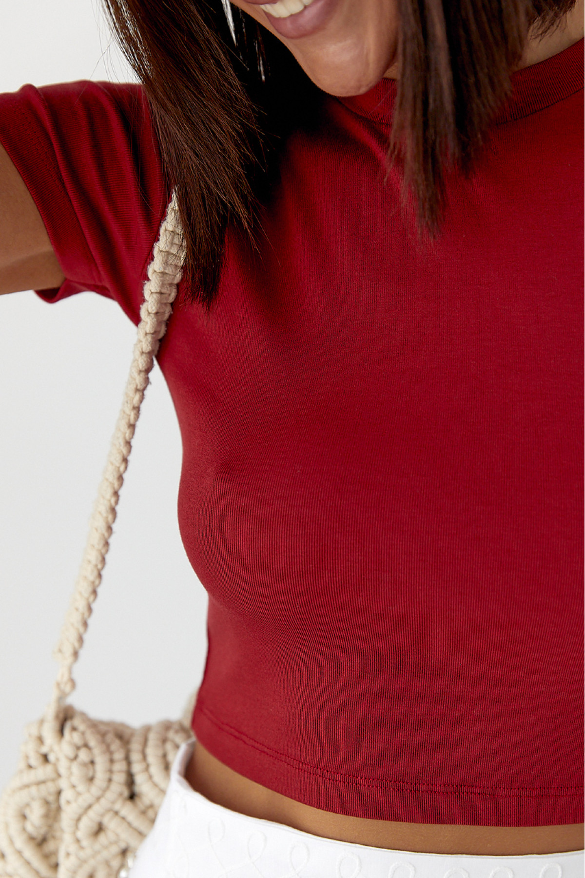 Однотонна футболка assimo Dutti  темночервоний колір