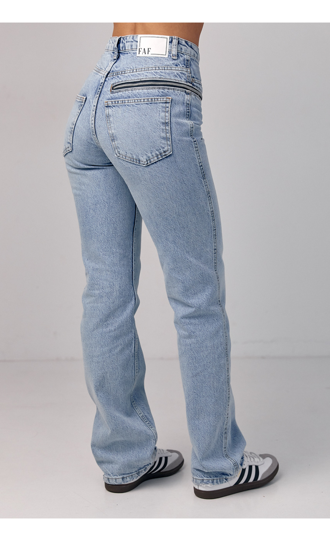 Жіночі жіночі джинси з блискавками  блакитний колір