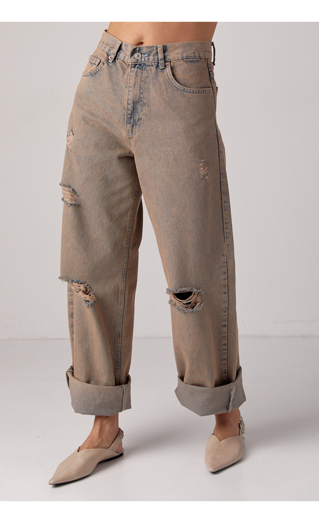 Джинси baggy з рваними елементами  кавовий колір