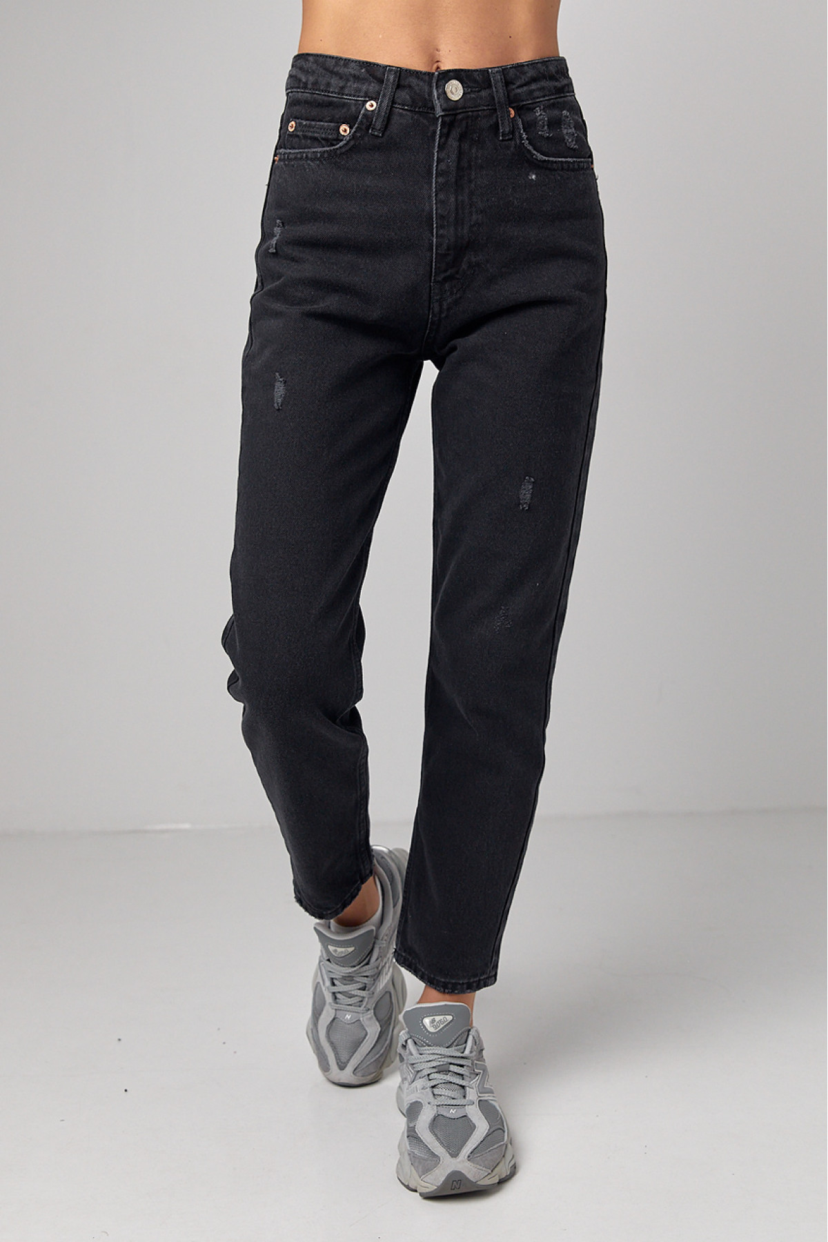 Укорочені жіночі жіночі джинси МОМ  чорний колір