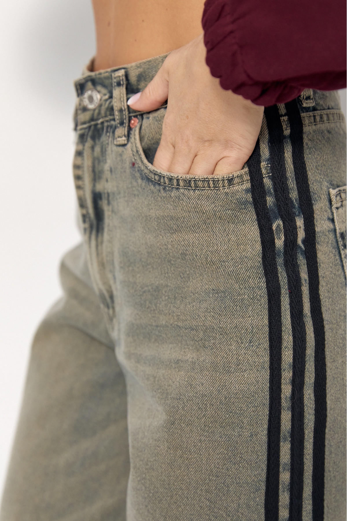 Широкі жіночі джинси з лампасами  меланж колір