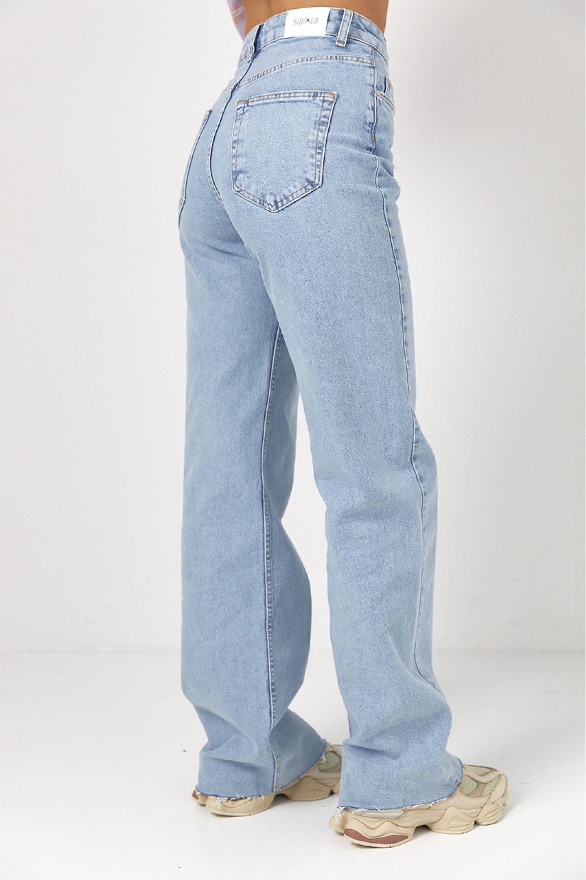 Джинси Straight прямого крою з необробленим низом  блакитний колір