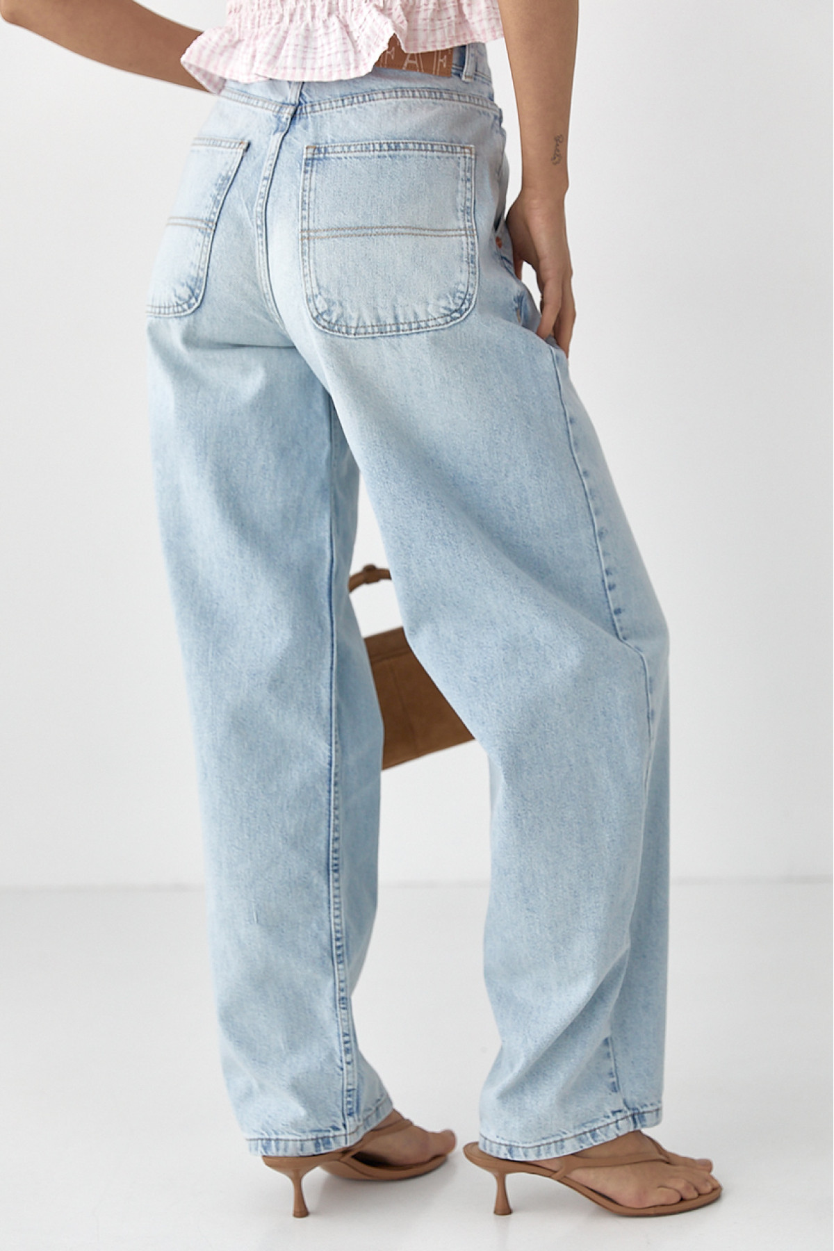 Однотонні жіночі джинси Baggy  блакитний колір