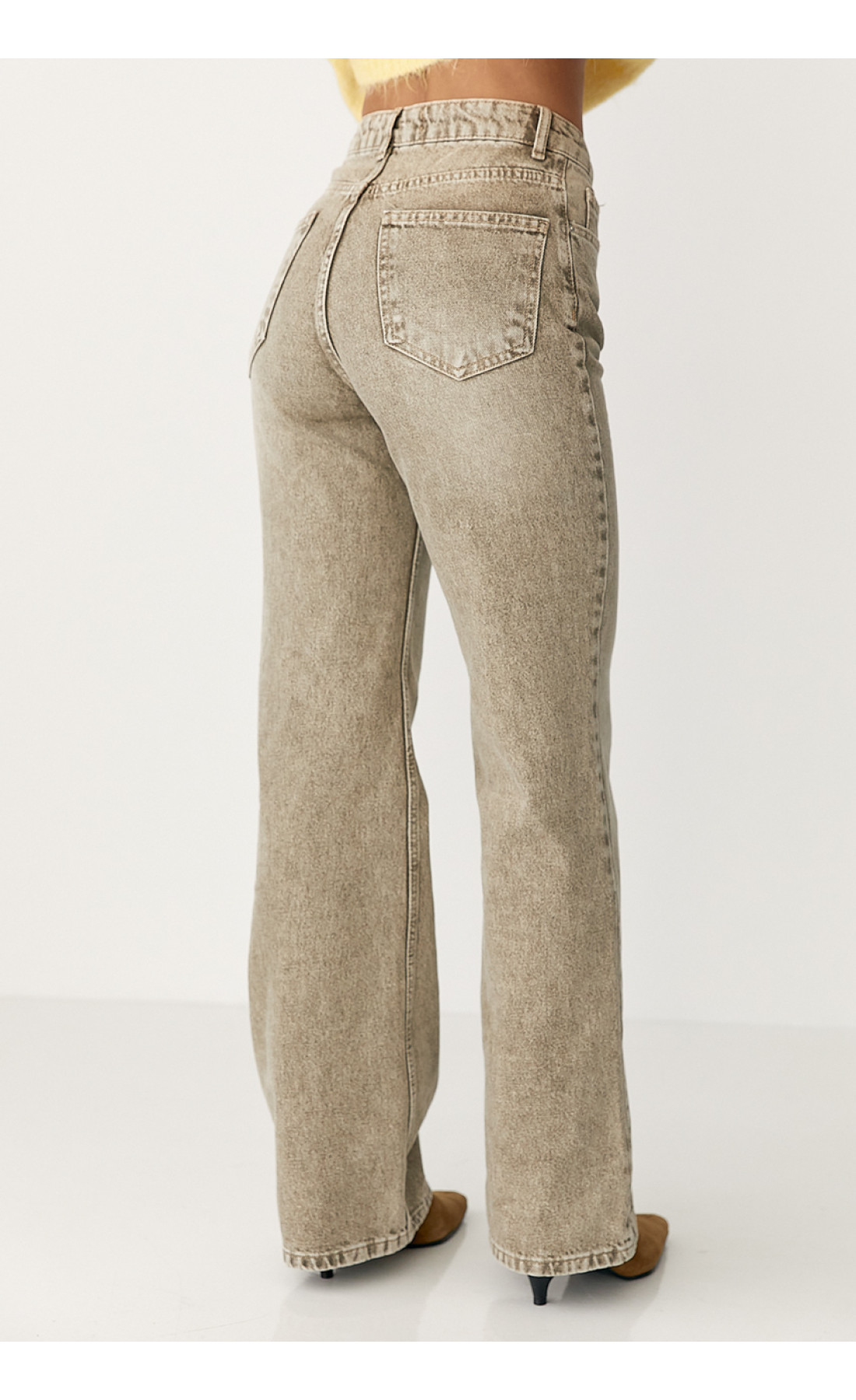 Широкі прямі жіночі джинси з високою посадкою  хакі колір