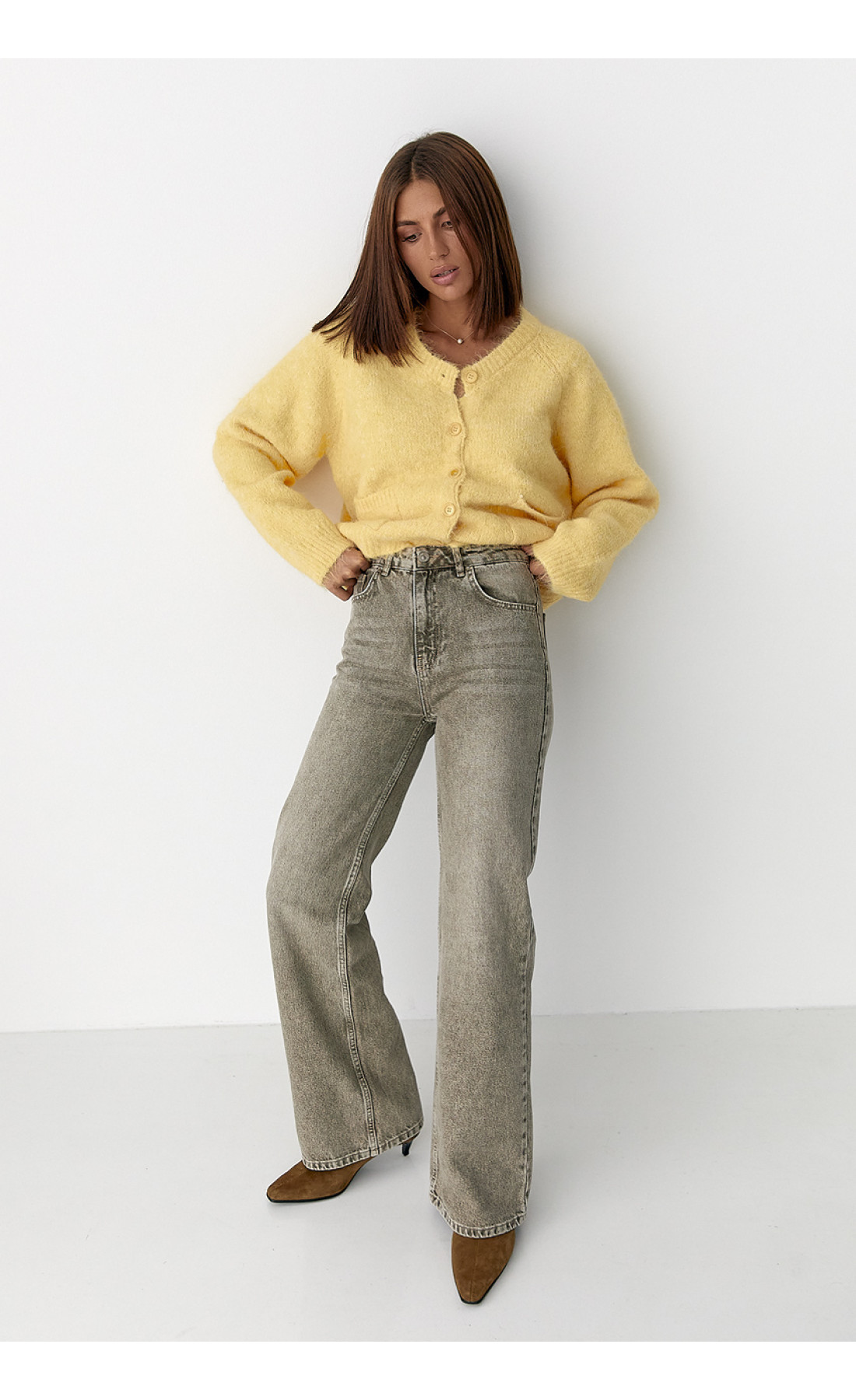 Широкі прямі жіночі джинси з високою посадкою  хакі колір