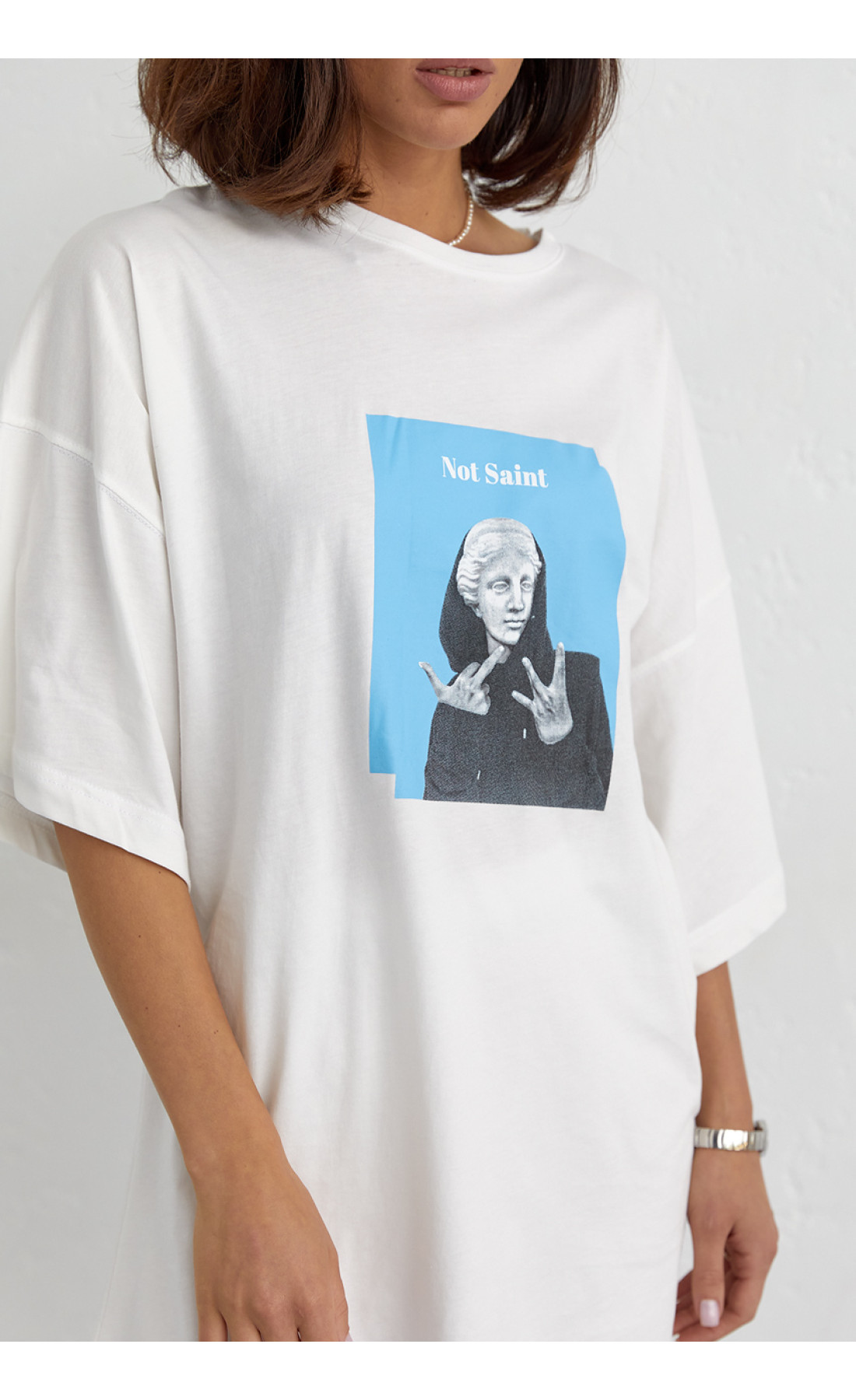 Костюм з футболкою oversize та велосипедками  молочний колір