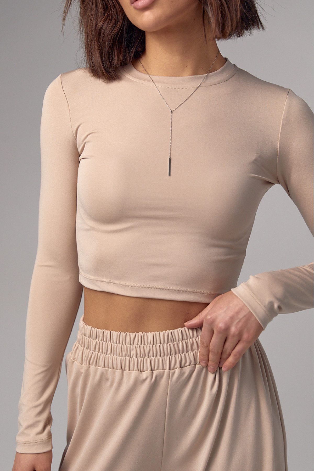 Жіночий базовий костюм з еластичної тканини  бежевий колір
