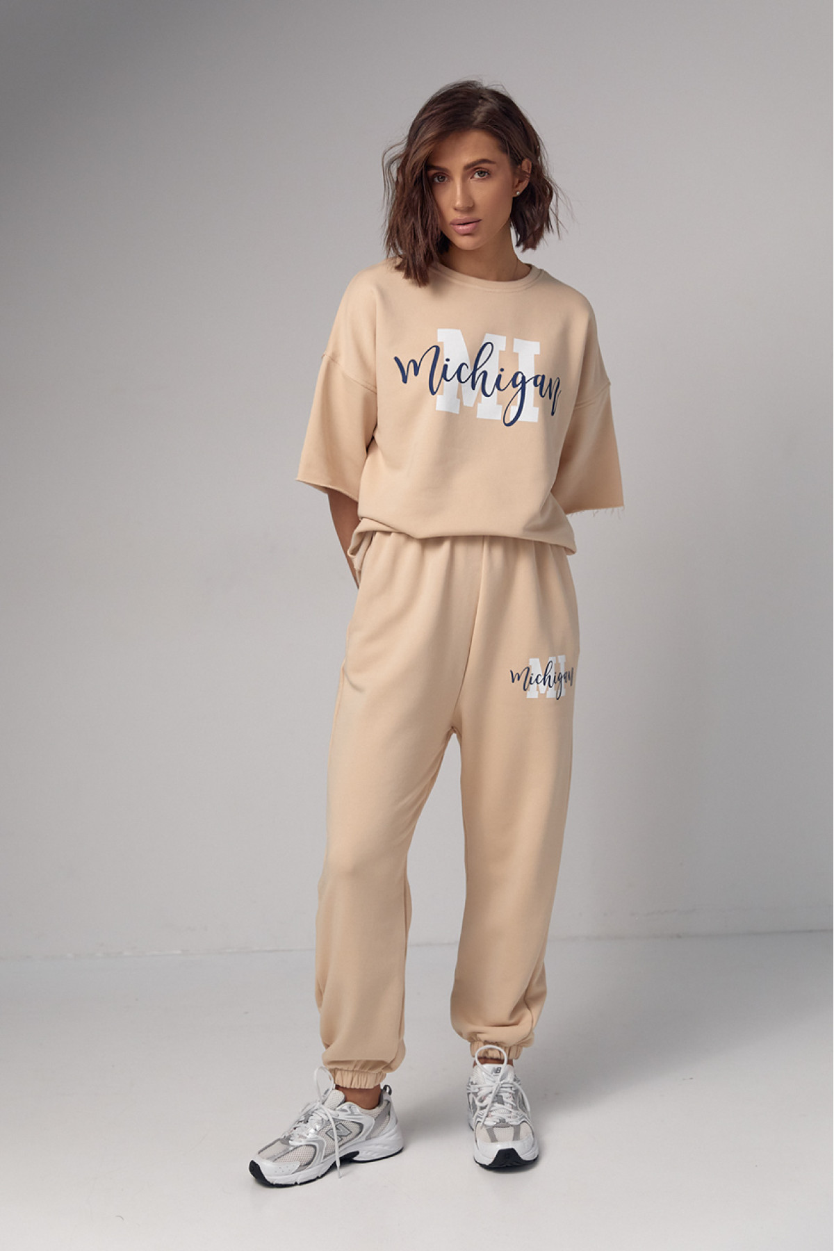 Жіночий спортивний костюм з написом ichigan  кремовий колір
