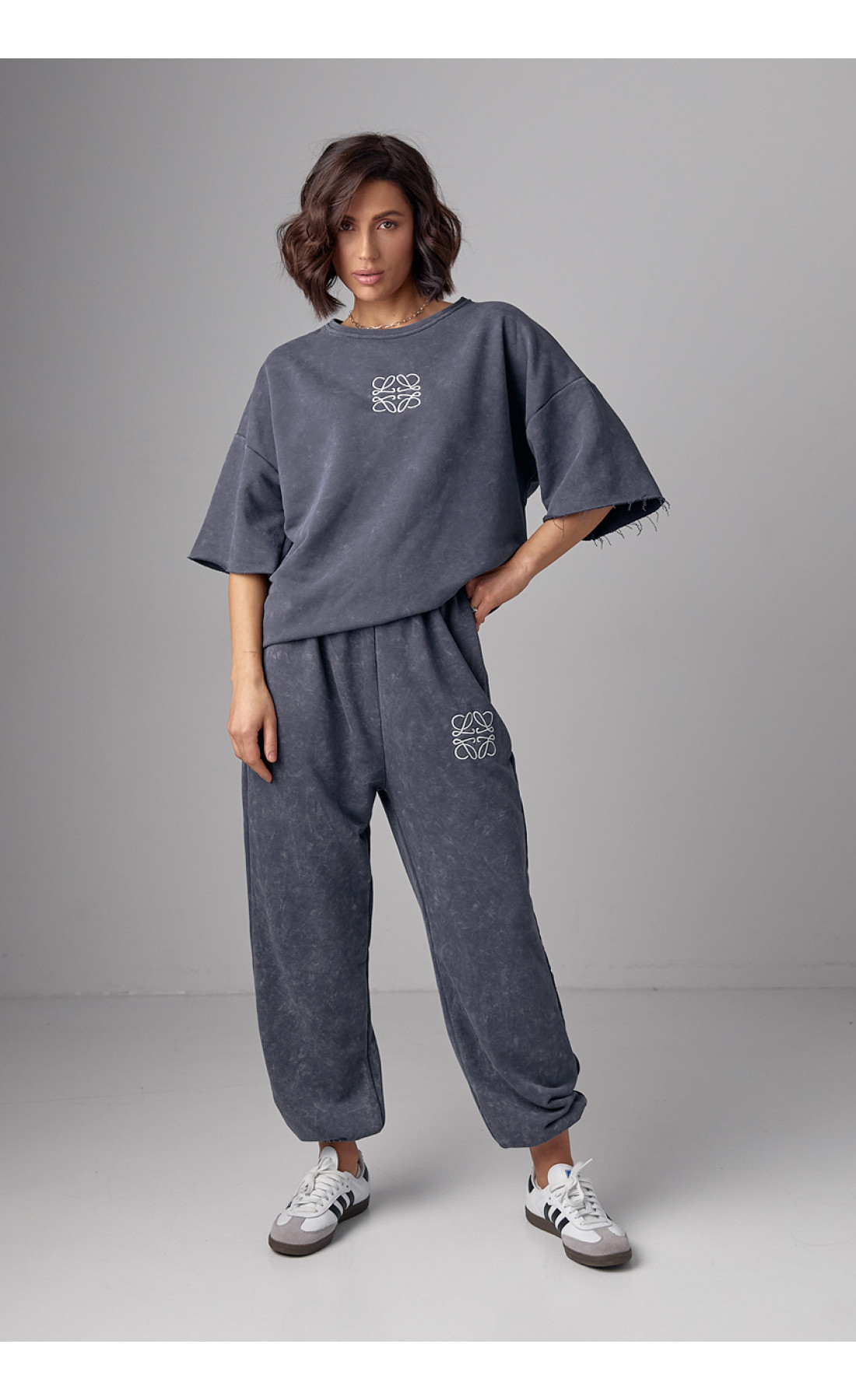 Спортивний костюм тайдай з вишивкою  сірий колір