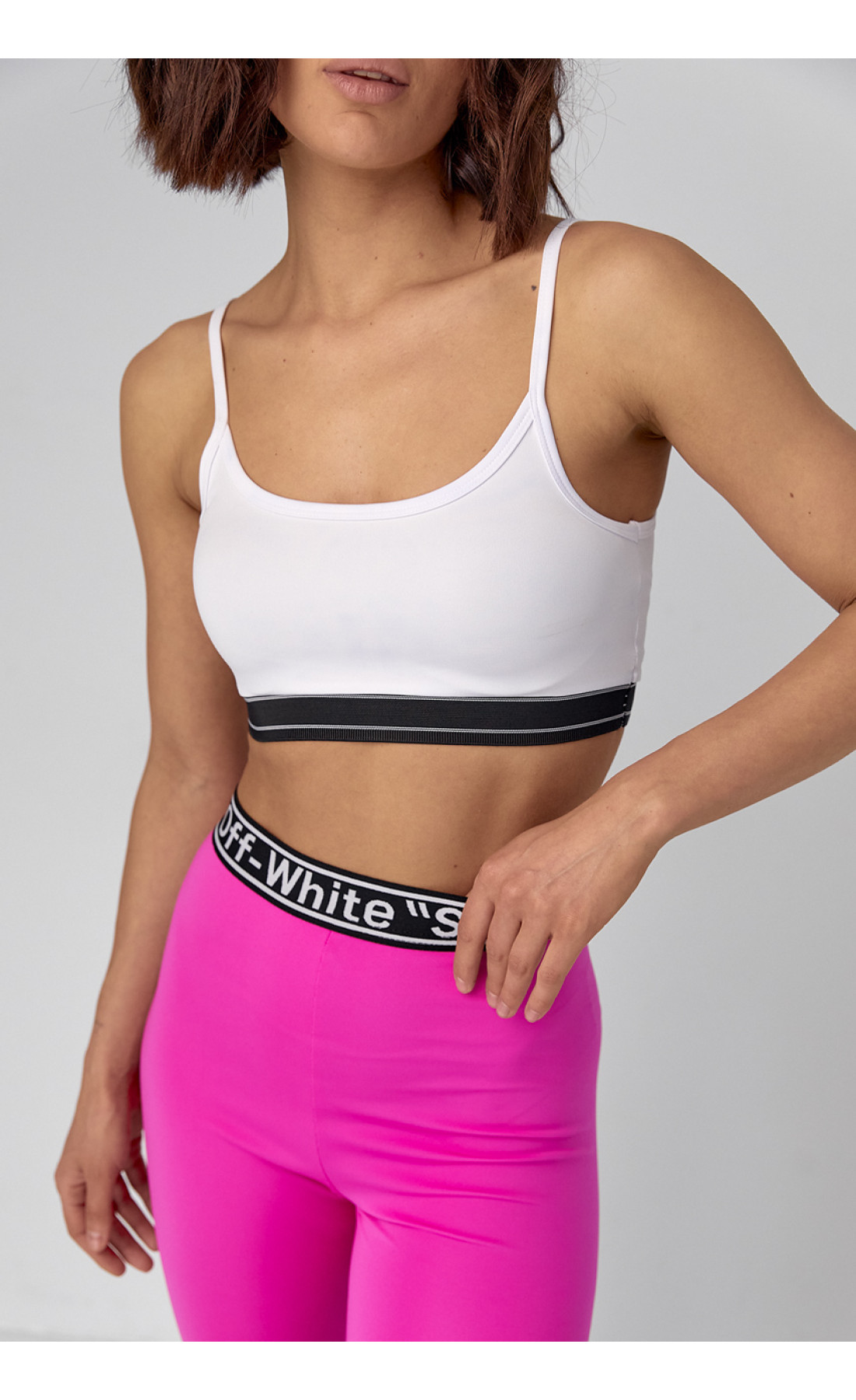 Жіночий костюм з велосипедними шортами та топом  фуксія колір