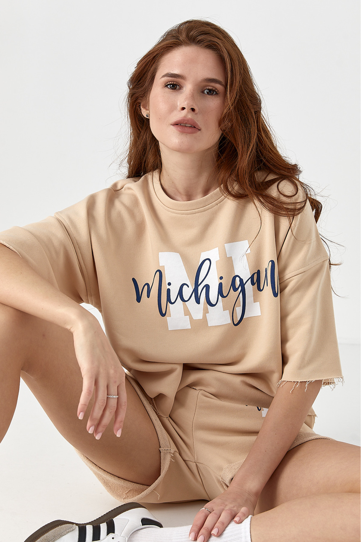 Спортивний костюм з принтом ichigan  кремовий колір