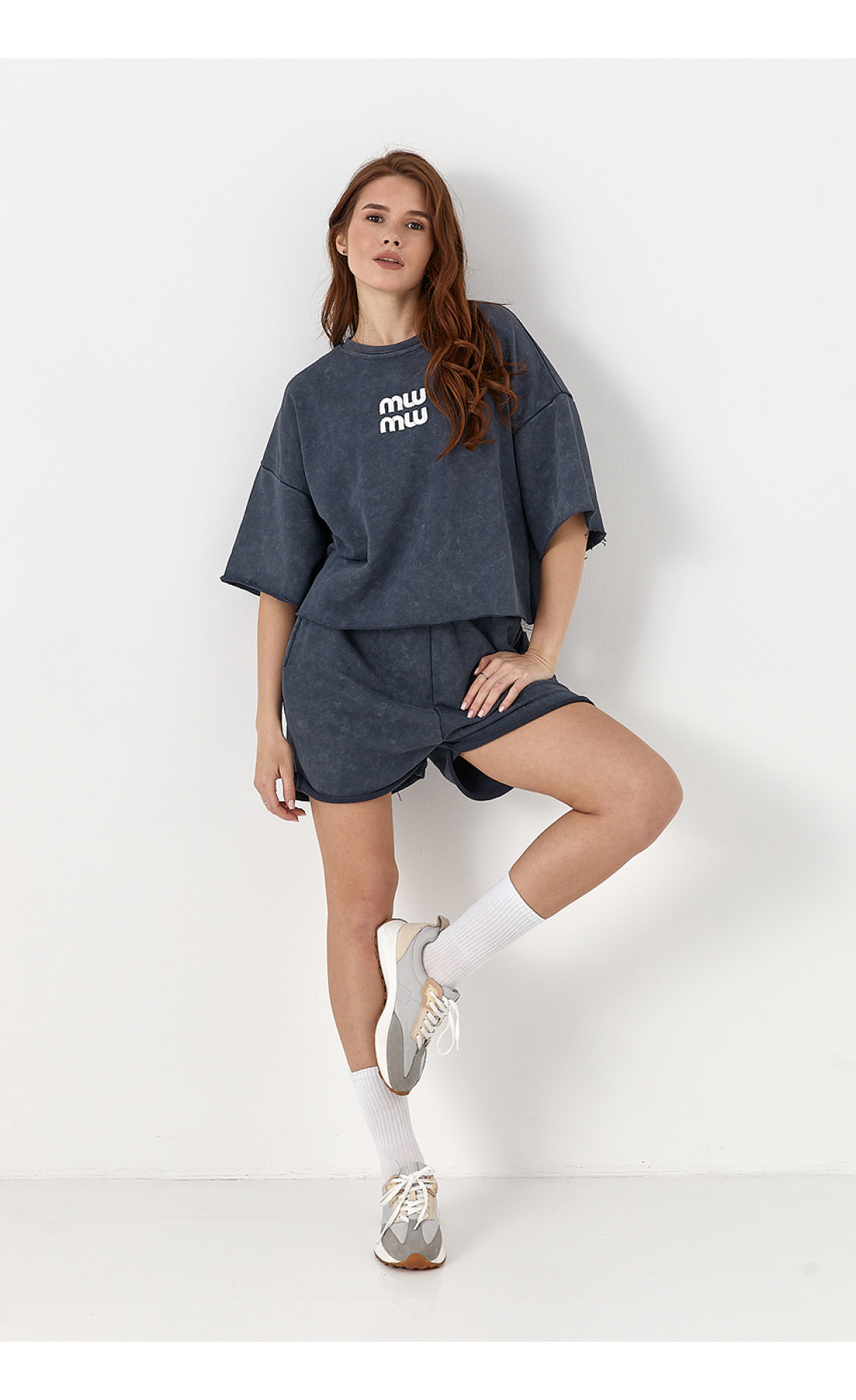 Спортивний костюм Miu Miu із шортами  темносірий колір