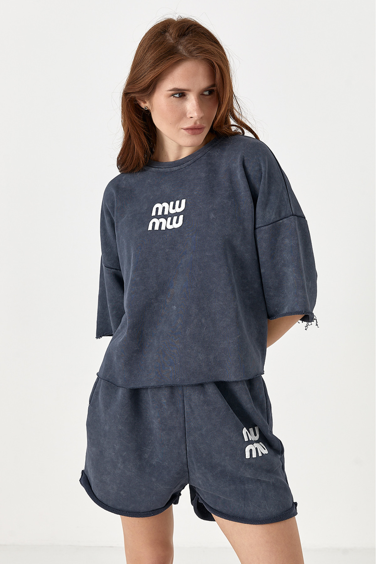 Спортивний костюм Miu Miu із шортами  темносірий колір