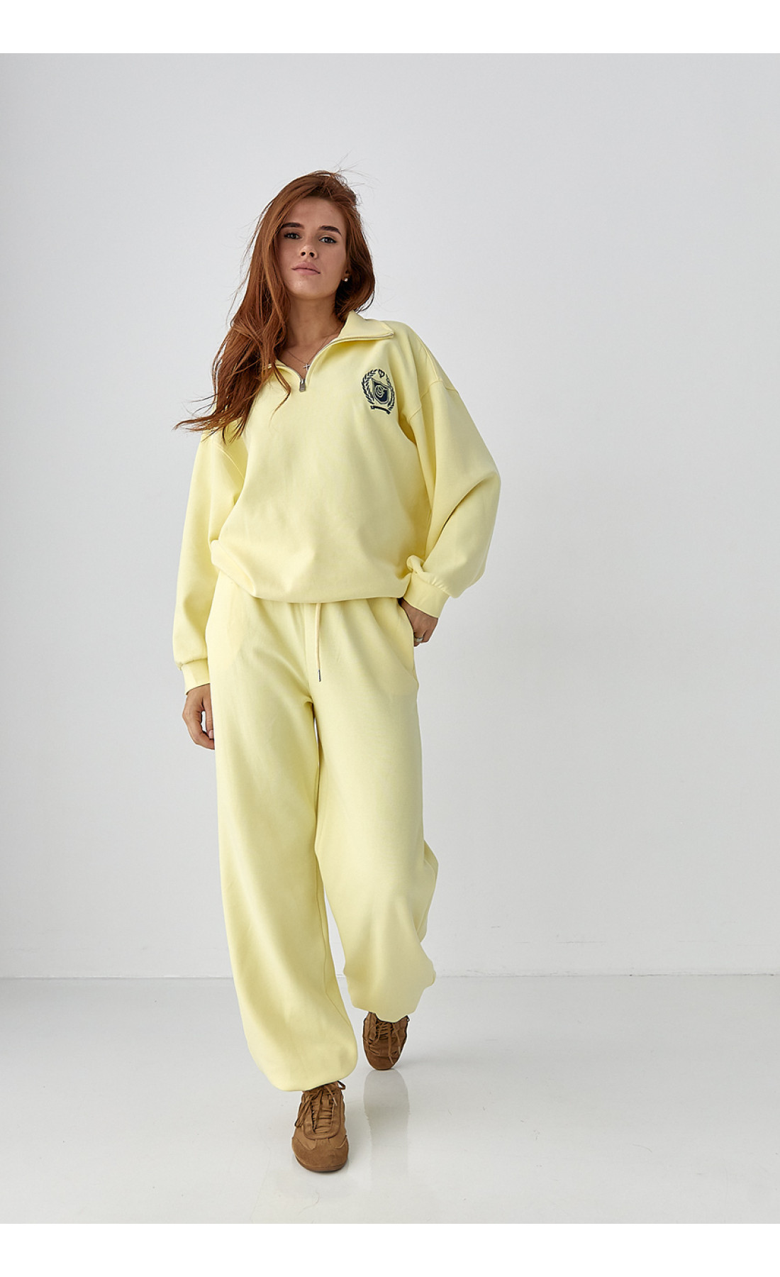 Вільний спортивний костюм зі світшотом на блискавці та прямими штанами  лимонний колір