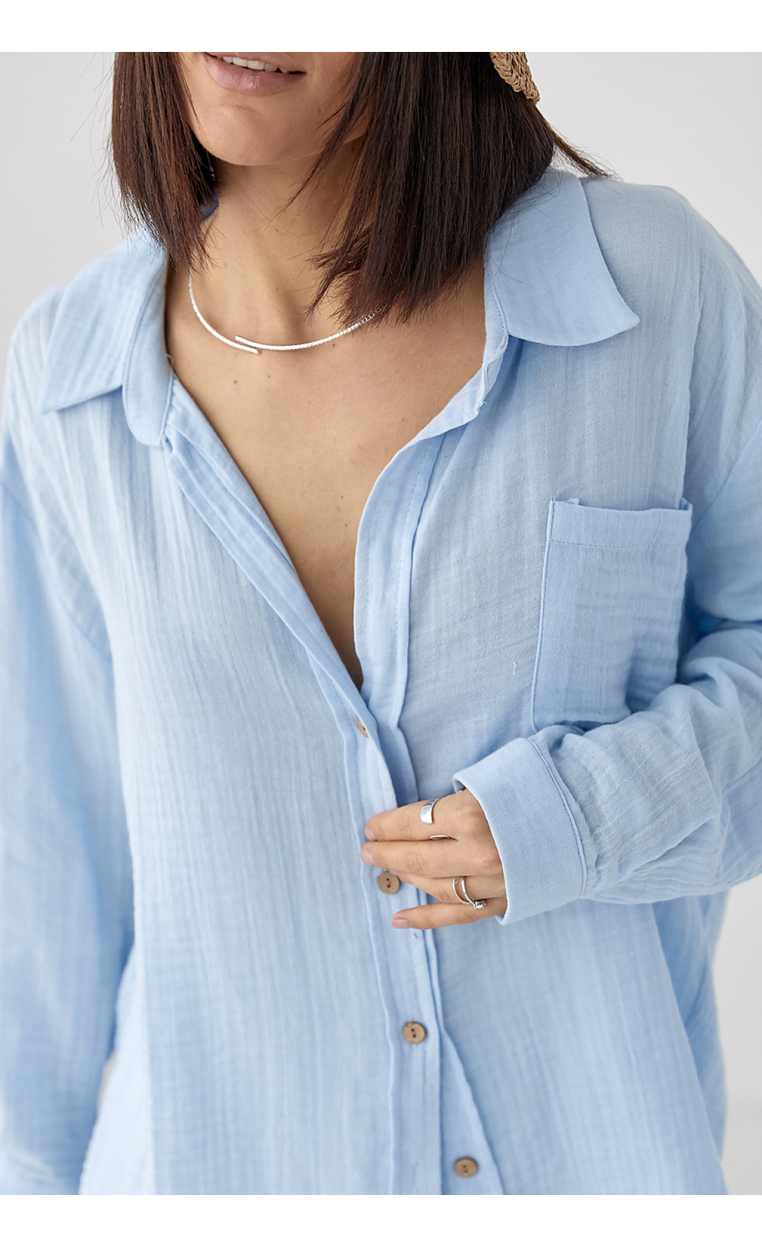 Муслінова сорочка на ґудзиках  блакитний колір