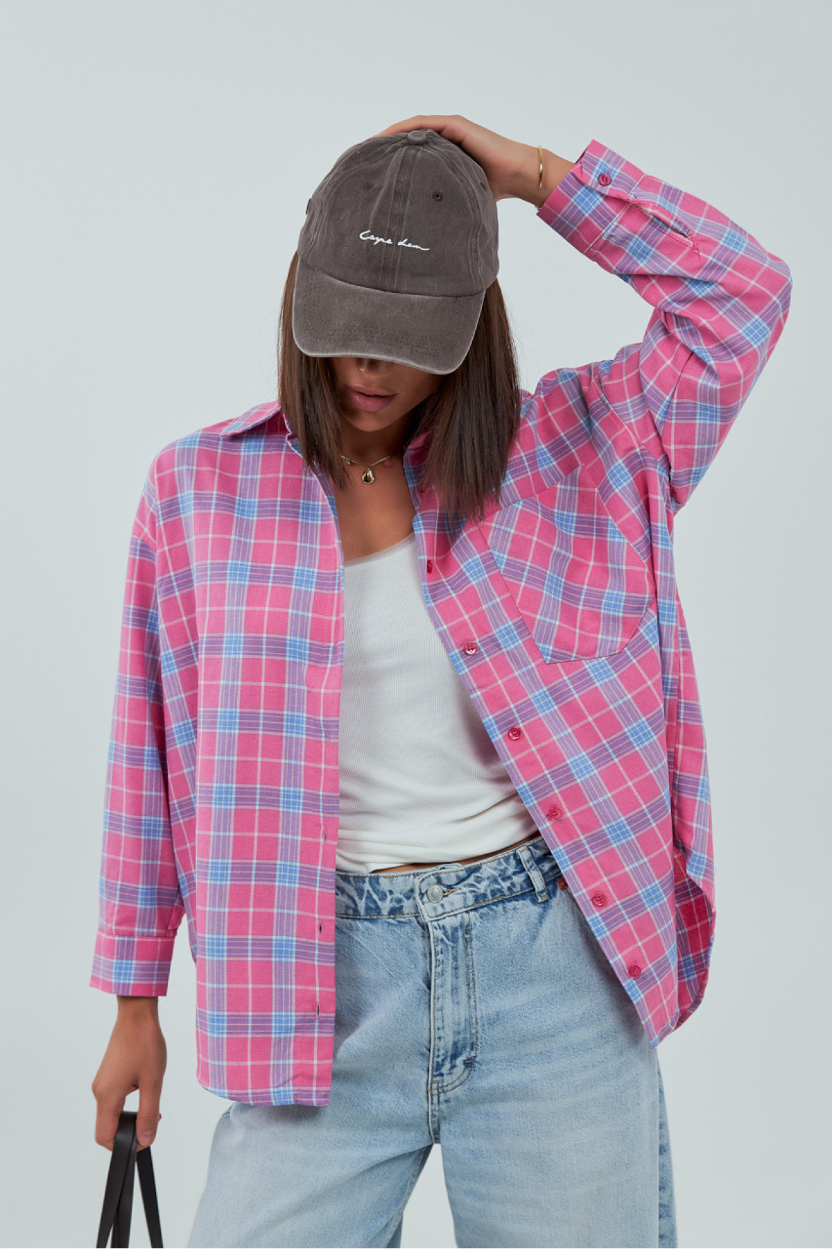 Жіноча сорочка в клітинку з кишенею  рожевий колір