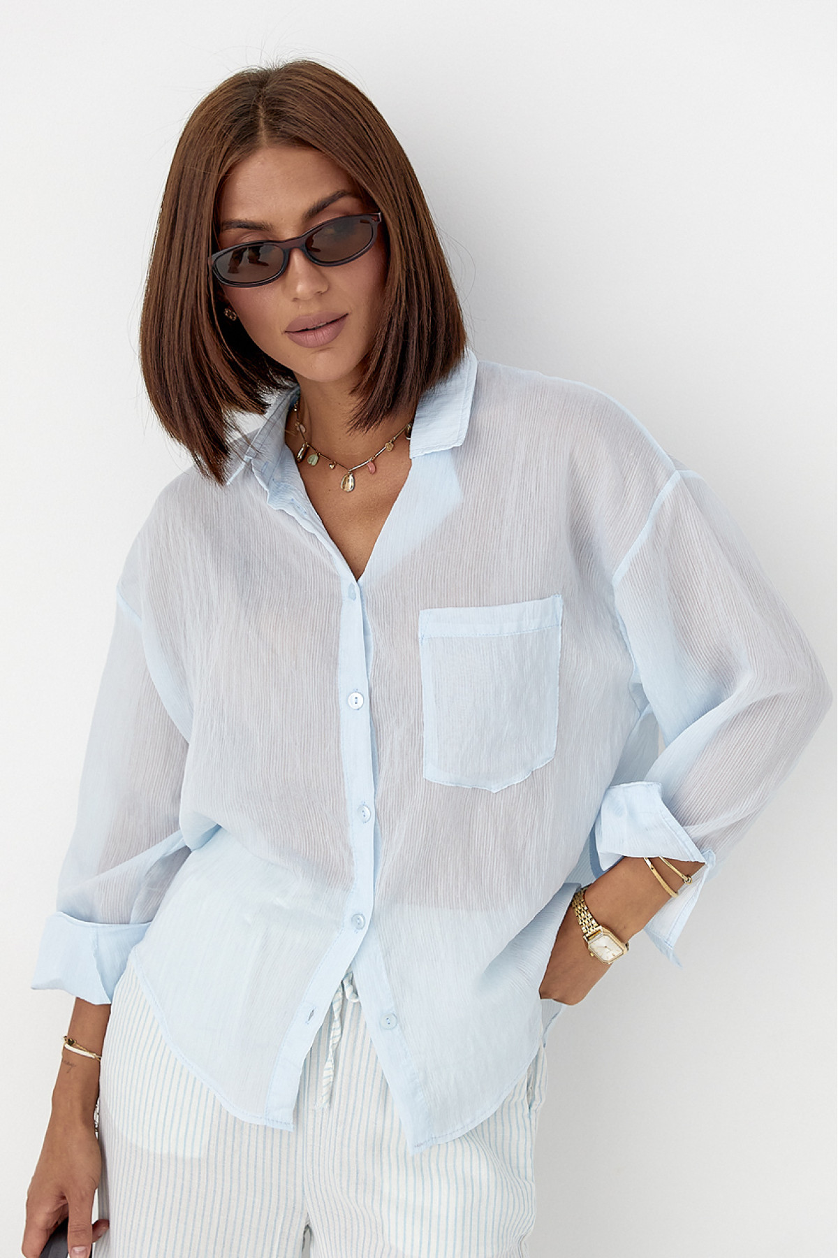 Смугаста прозора сорочка  блакитний колір