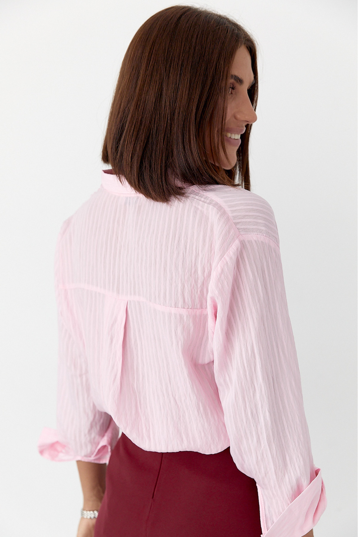 Смугаста сорочка з подовженою спинкою  рожевий колір