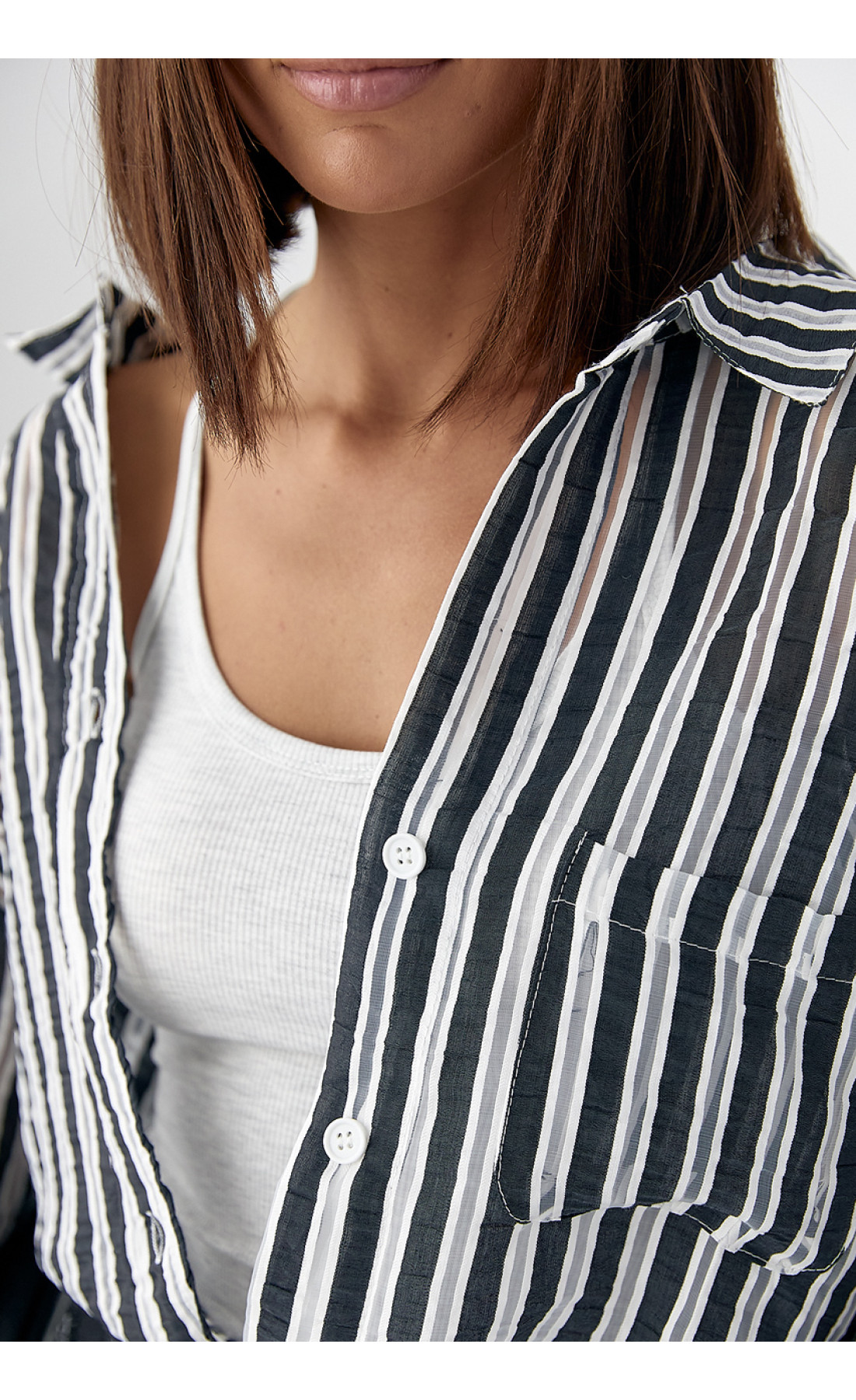 Класична сорочка у смужку  чорний колір