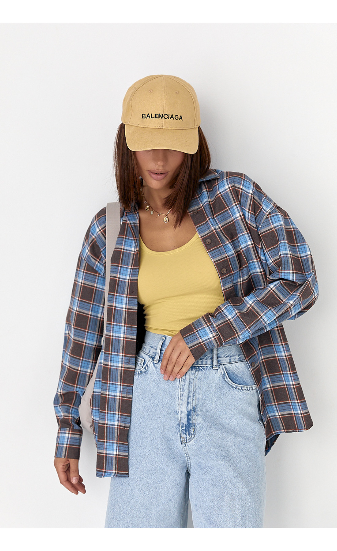 Клітчаста сорочка з напівкруглим низом  блакитний колір