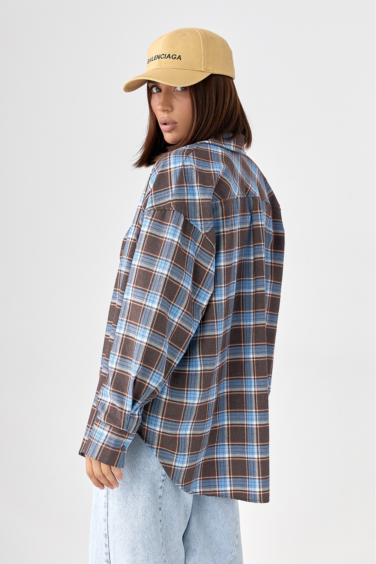 Клітчаста сорочка з напівкруглим низом  блакитний колір