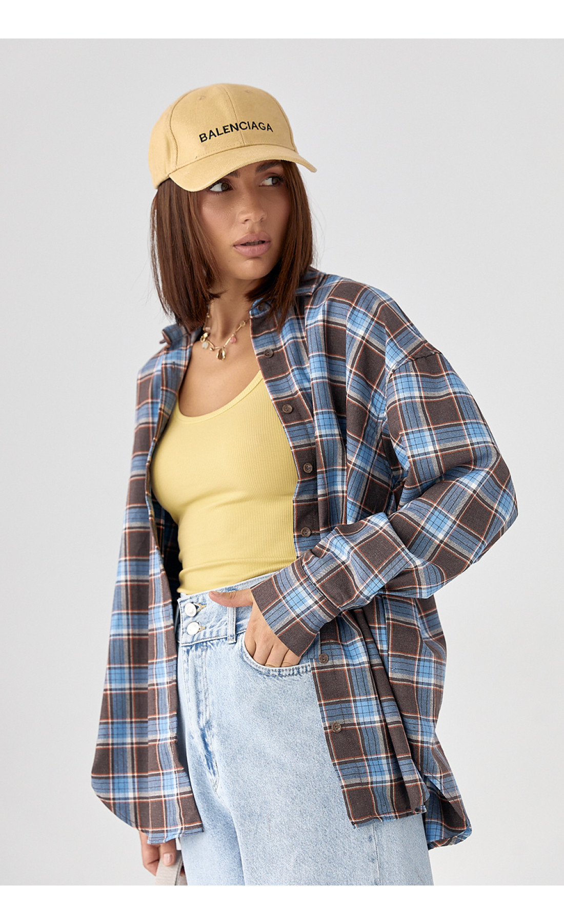 Клітчаста сорочка з напівкруглим низом  блакитний колір