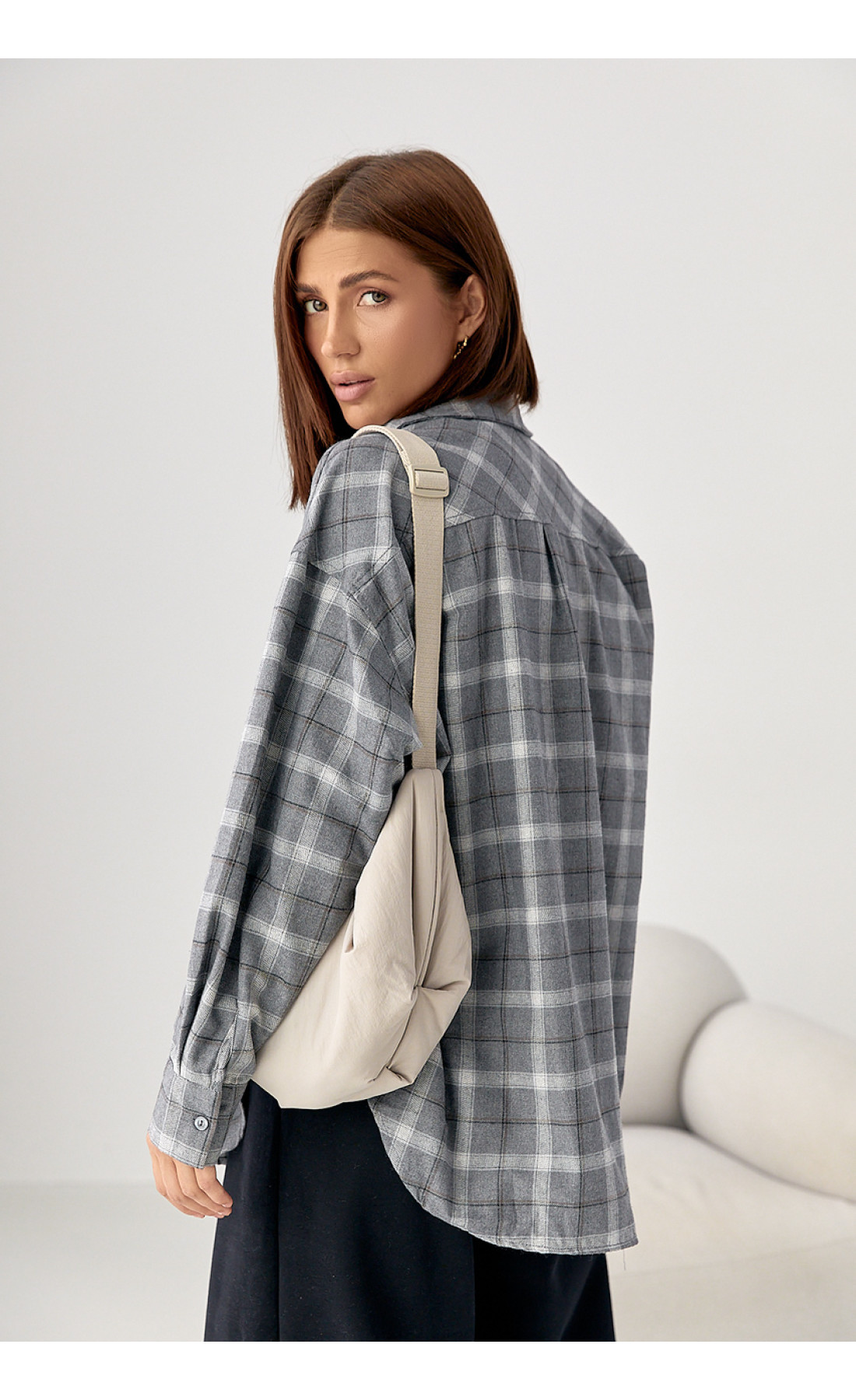 Клітчаста сорочка на ґудзиках із опущеними проймами  сірий колір