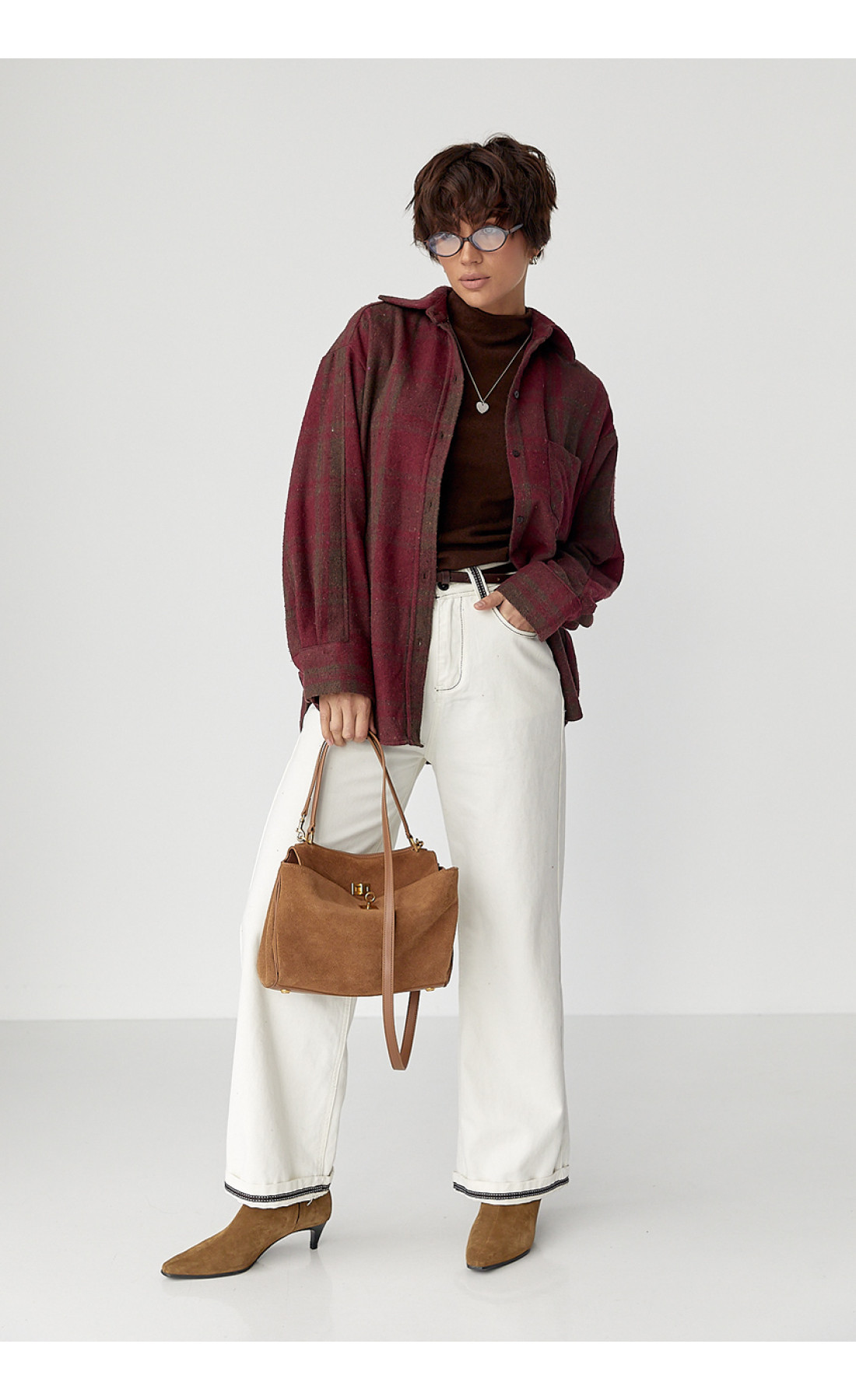 Тепла сорочка в клітинку з накладною кишенею  бордо колір