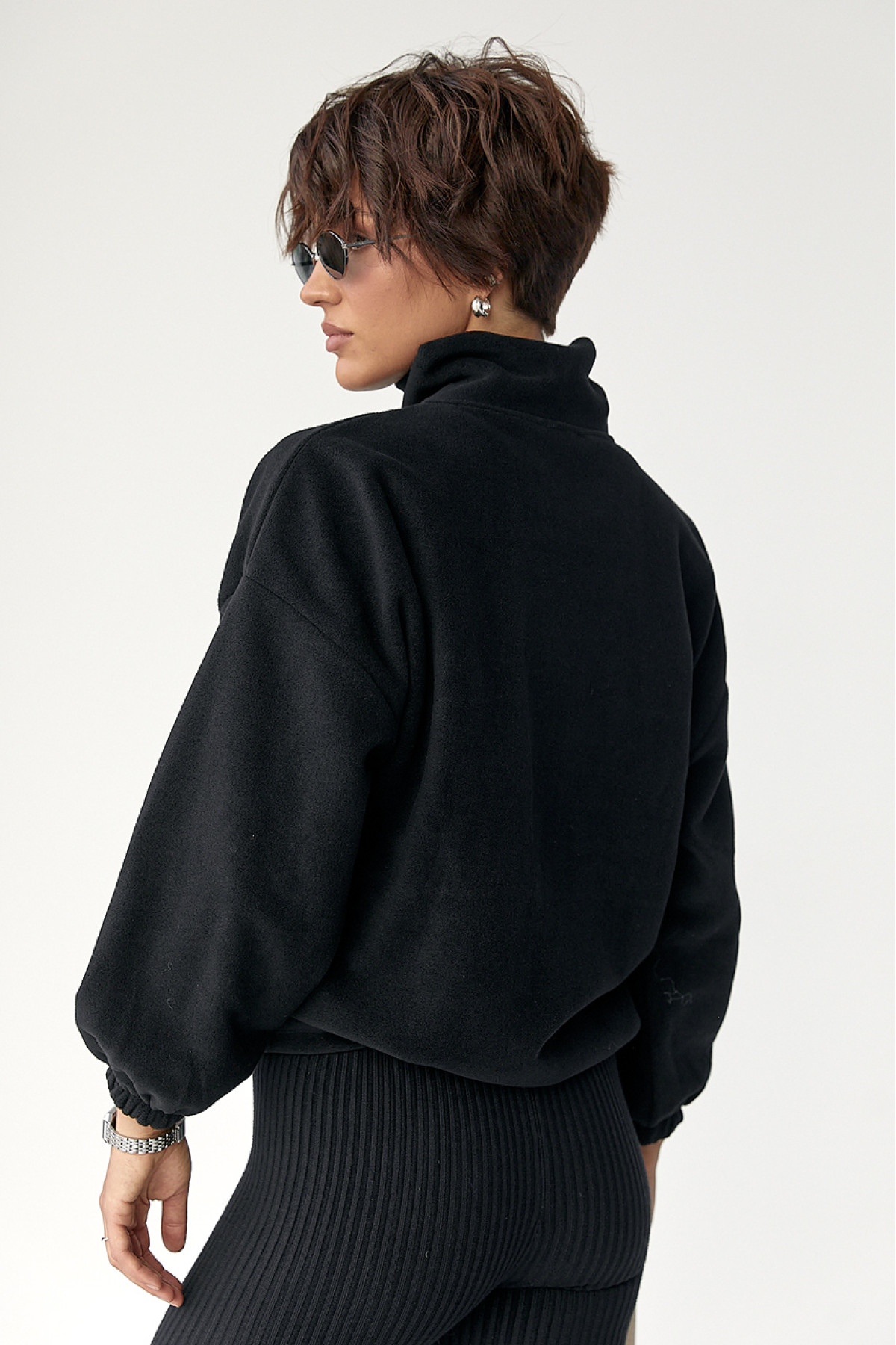 Флісова кофта на блискавці  чорний колір