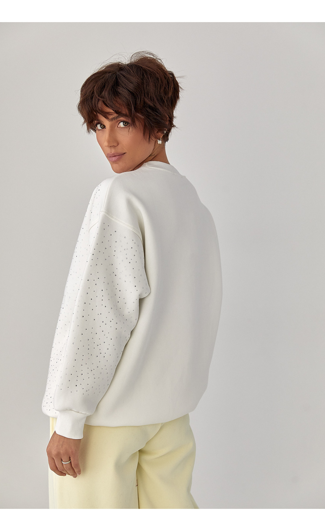 Теплий світшот із термостразами  молочний колір