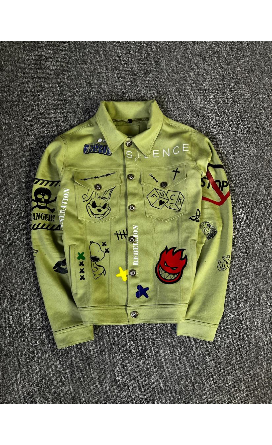 Зелена чоловіча джинсова куртка з принтом