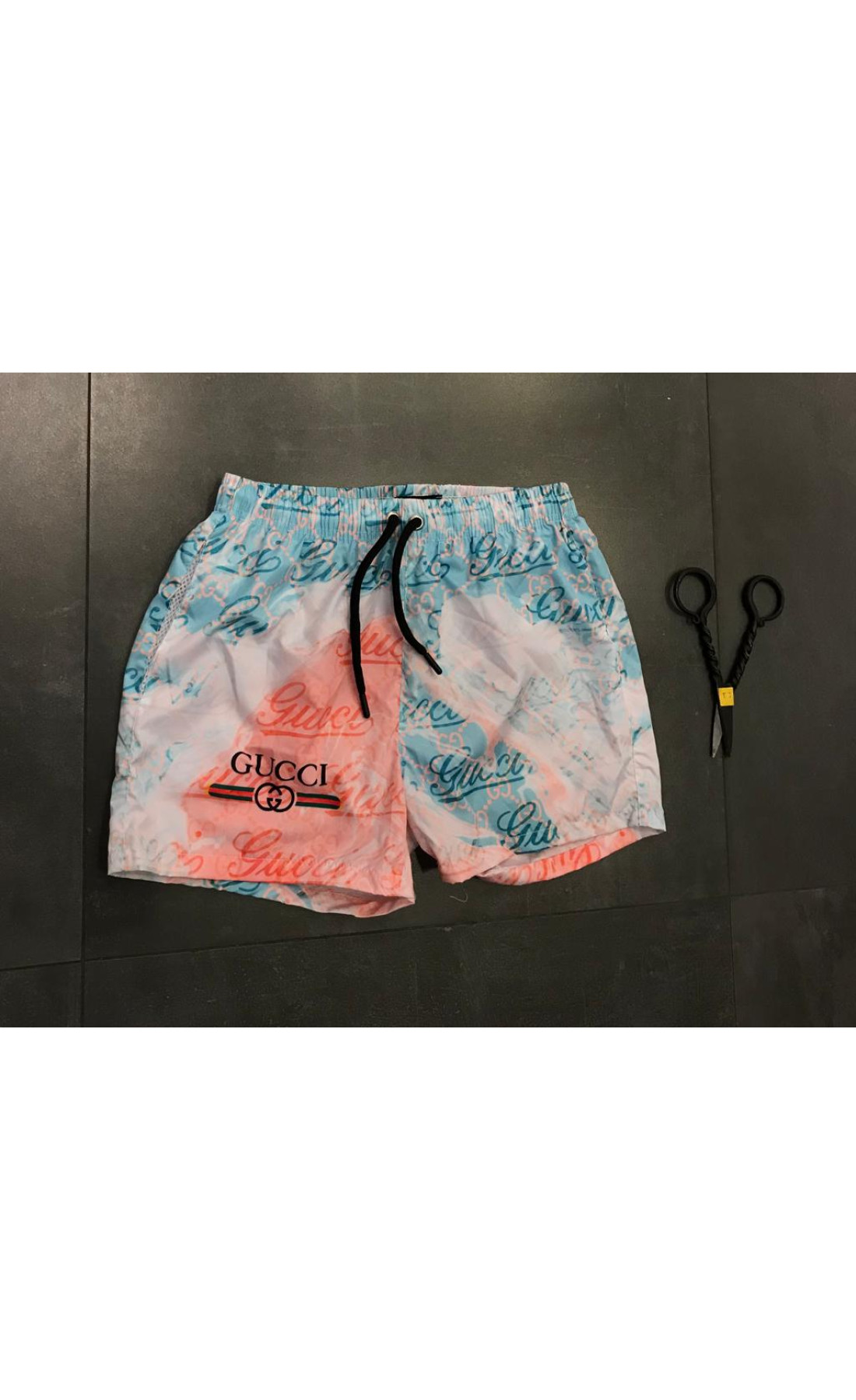 Блакитні чоловічі пляжні шорти