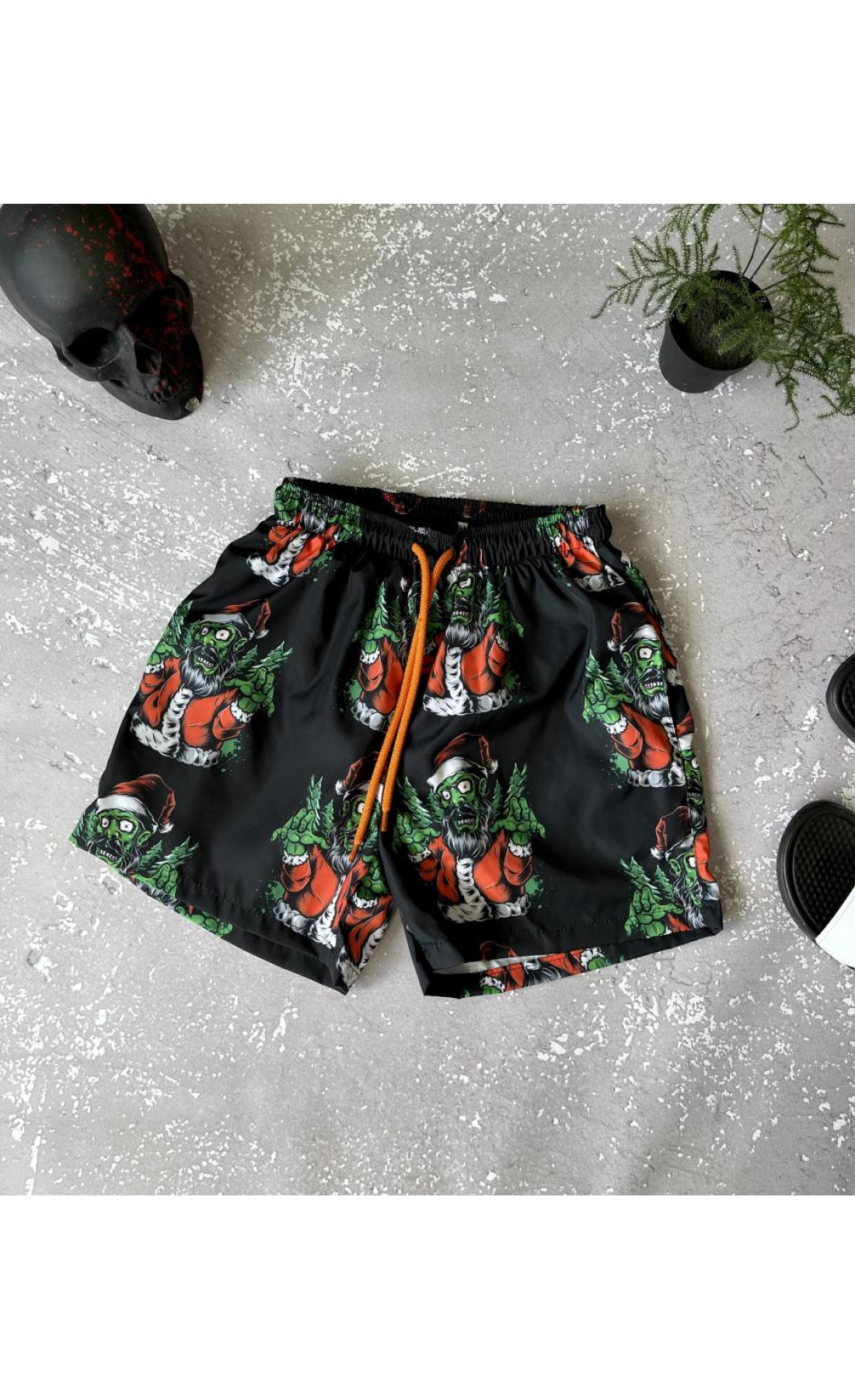 чорні чоловічі пляжні шорти зі стильним принтом на підкладці