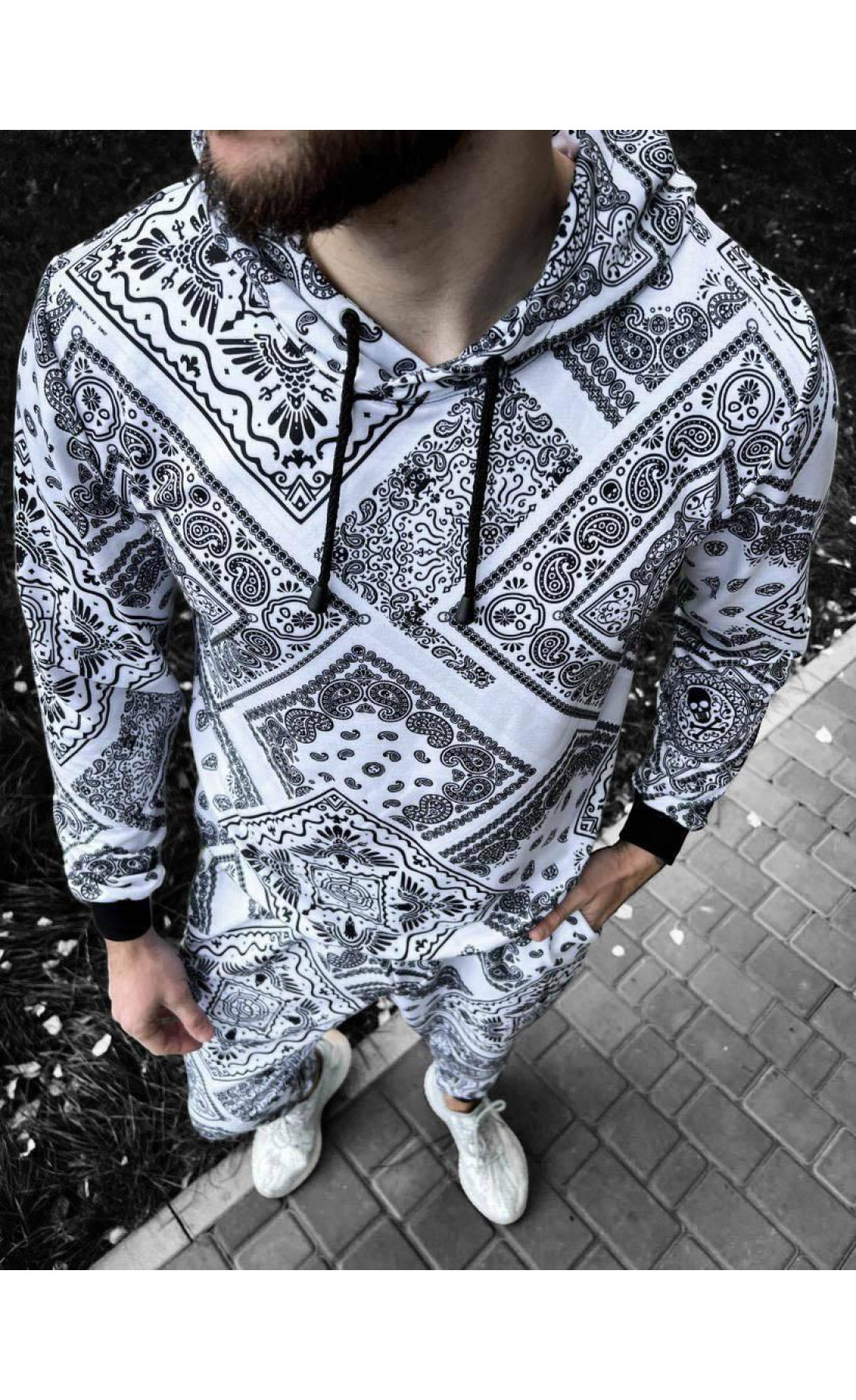 Чоловічий стильний костюм двійка з абстрактним принтом