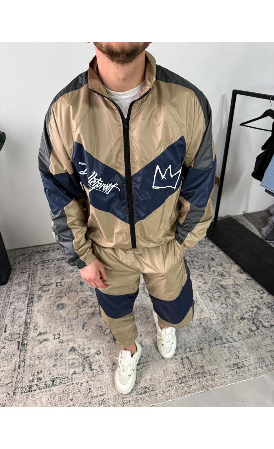 Різнокольоровий костюм олімпійка штани з принтом