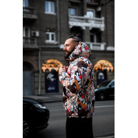 Яскравий різнокольоровий утеплений чоловічий анорак з мультяшним принтом