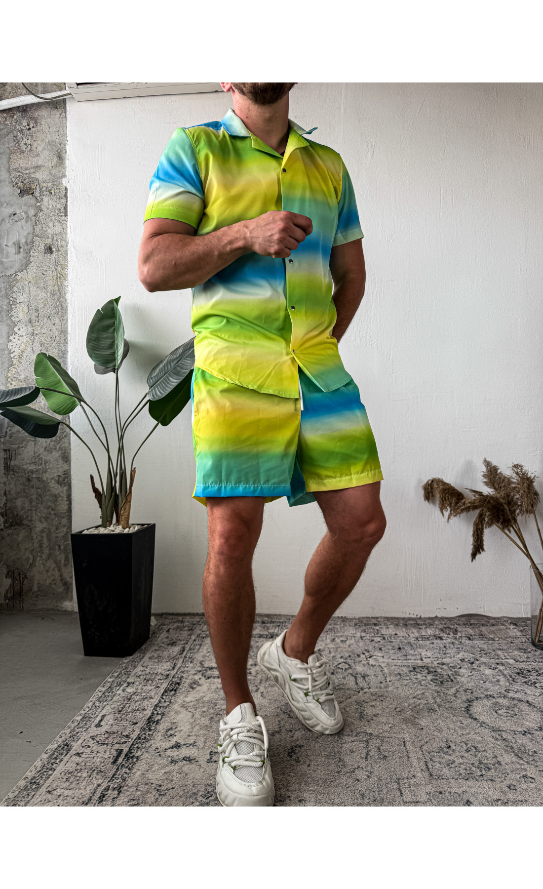 Пляжний костюм сорочка шорти літо пляж море