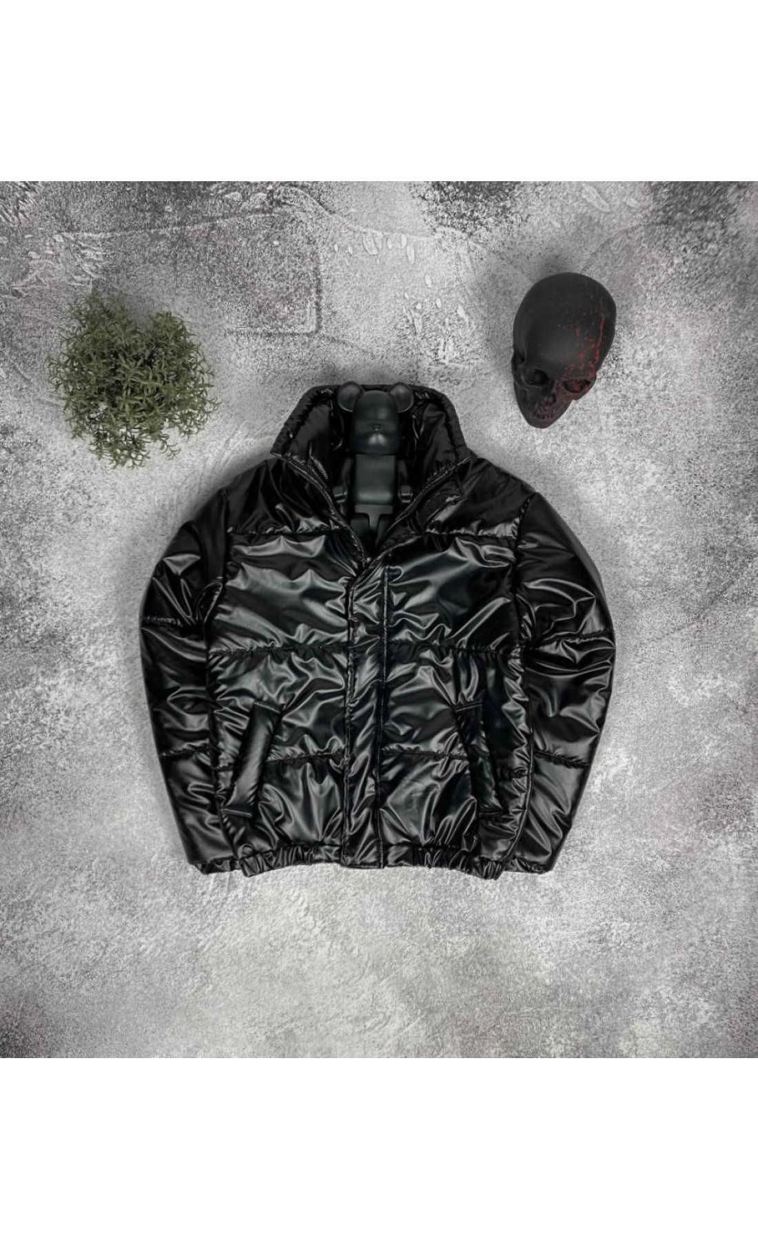 Чоловіча чорна зимова коротка куртка