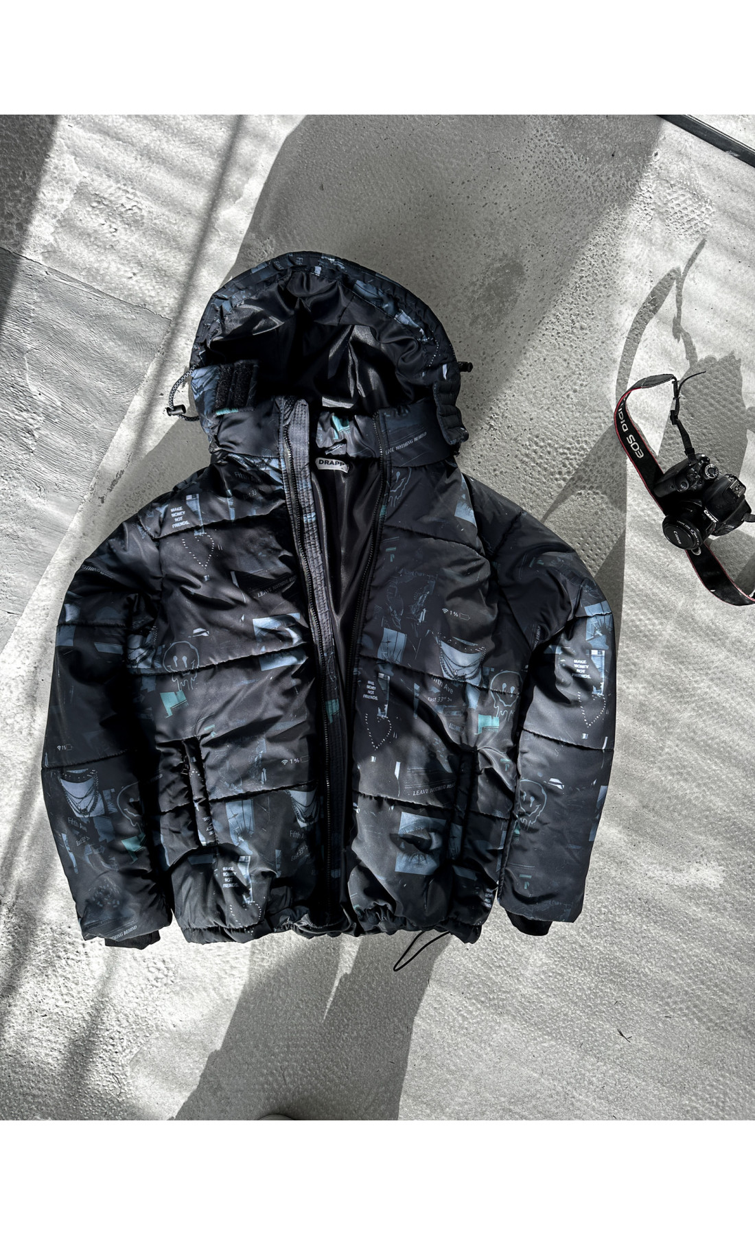 Куртка зимова зі знімним капюшоном чоловіча