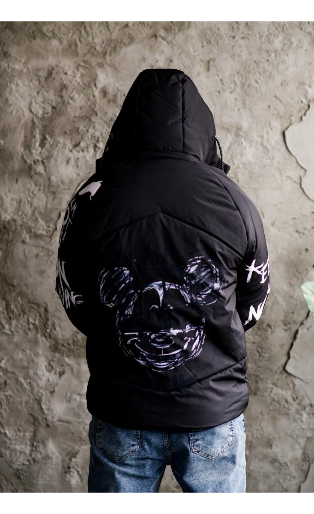 Куртка зимова зі знімним капюшоном чоловіча  з принтом