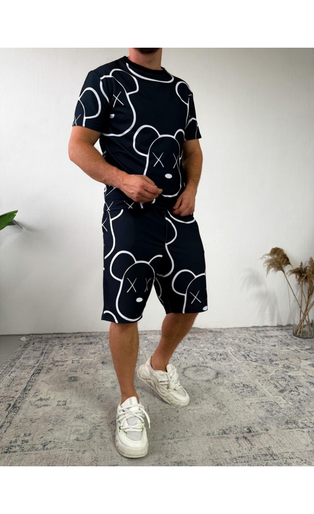 Чорний чоловічий легкий літній спортивний костюм з трендовим принтом ведмедиків