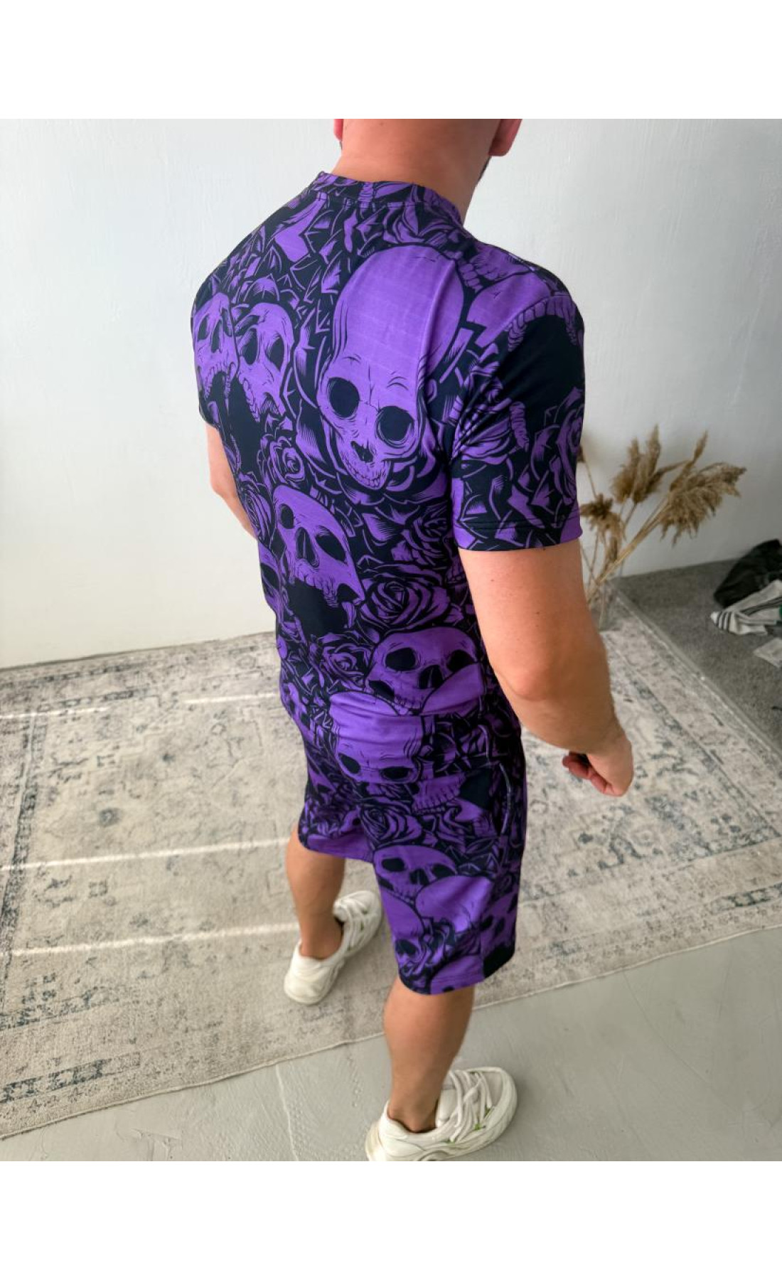 Фіолетовий чоловічий літній стильний спортивний костюм з модним принтом черепів