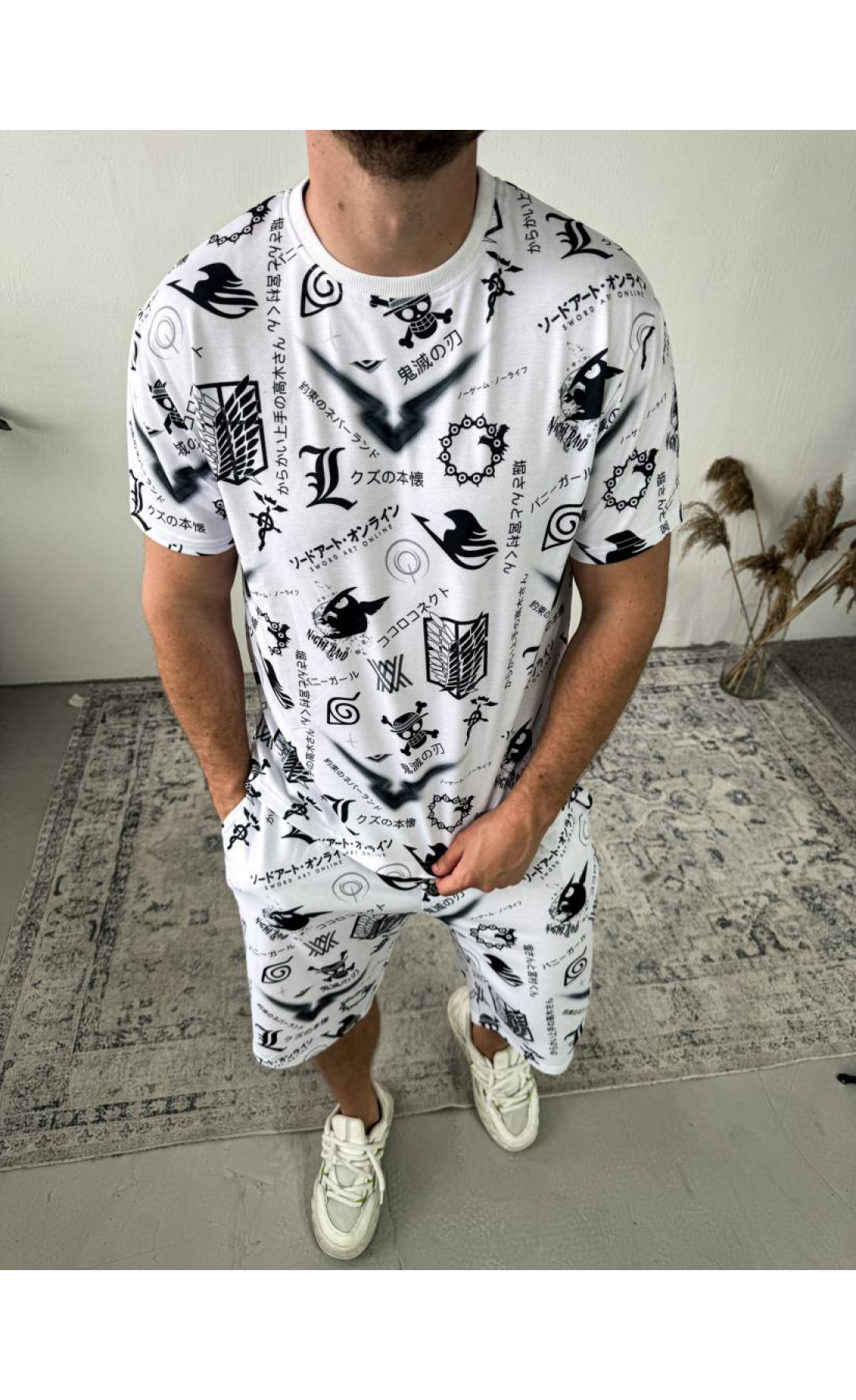 Білий чоловічий літній зручний спортивний костюм зі стильним принтом