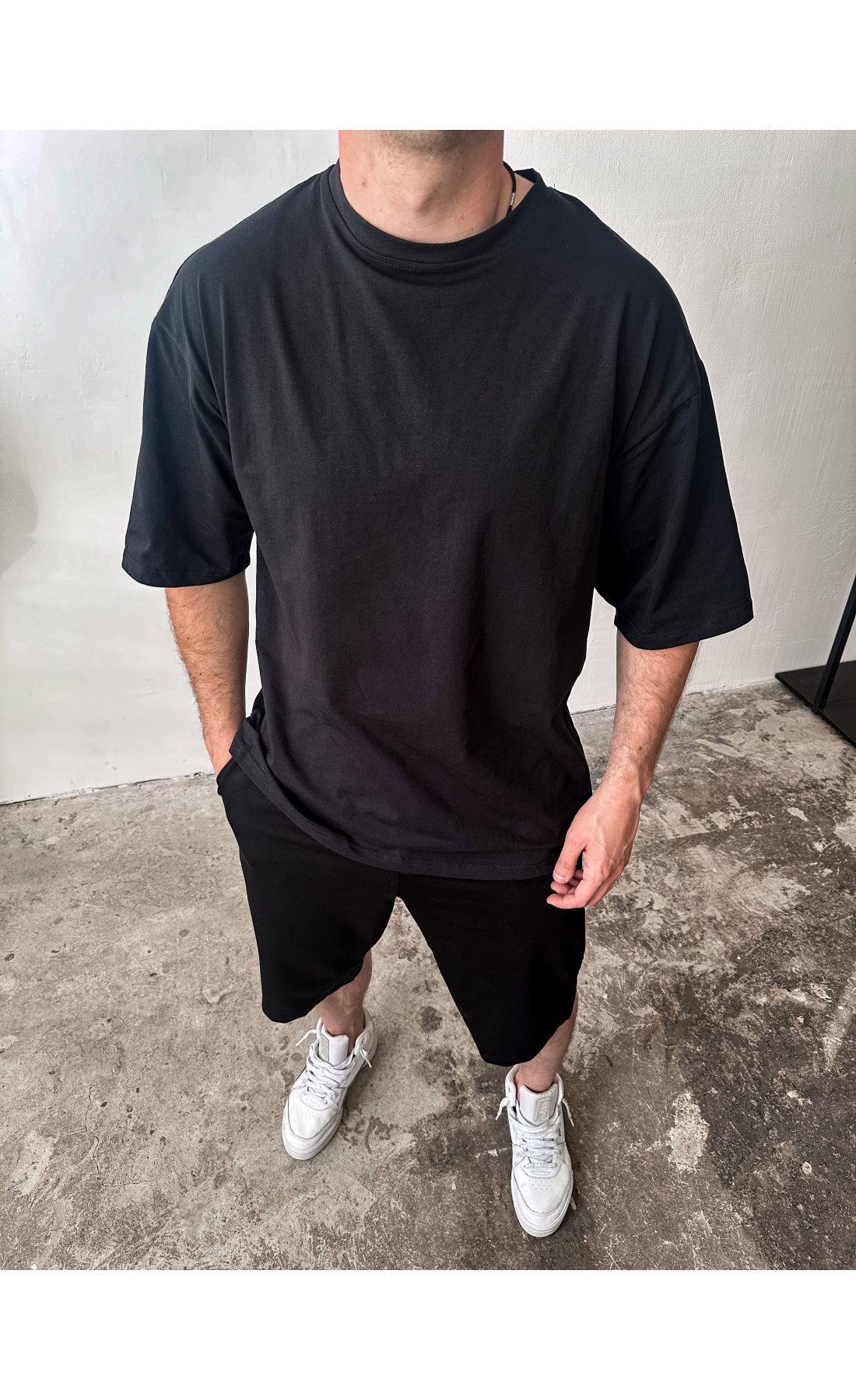 Чорний однотонний чоловічий літній спортивний костюм-двійка